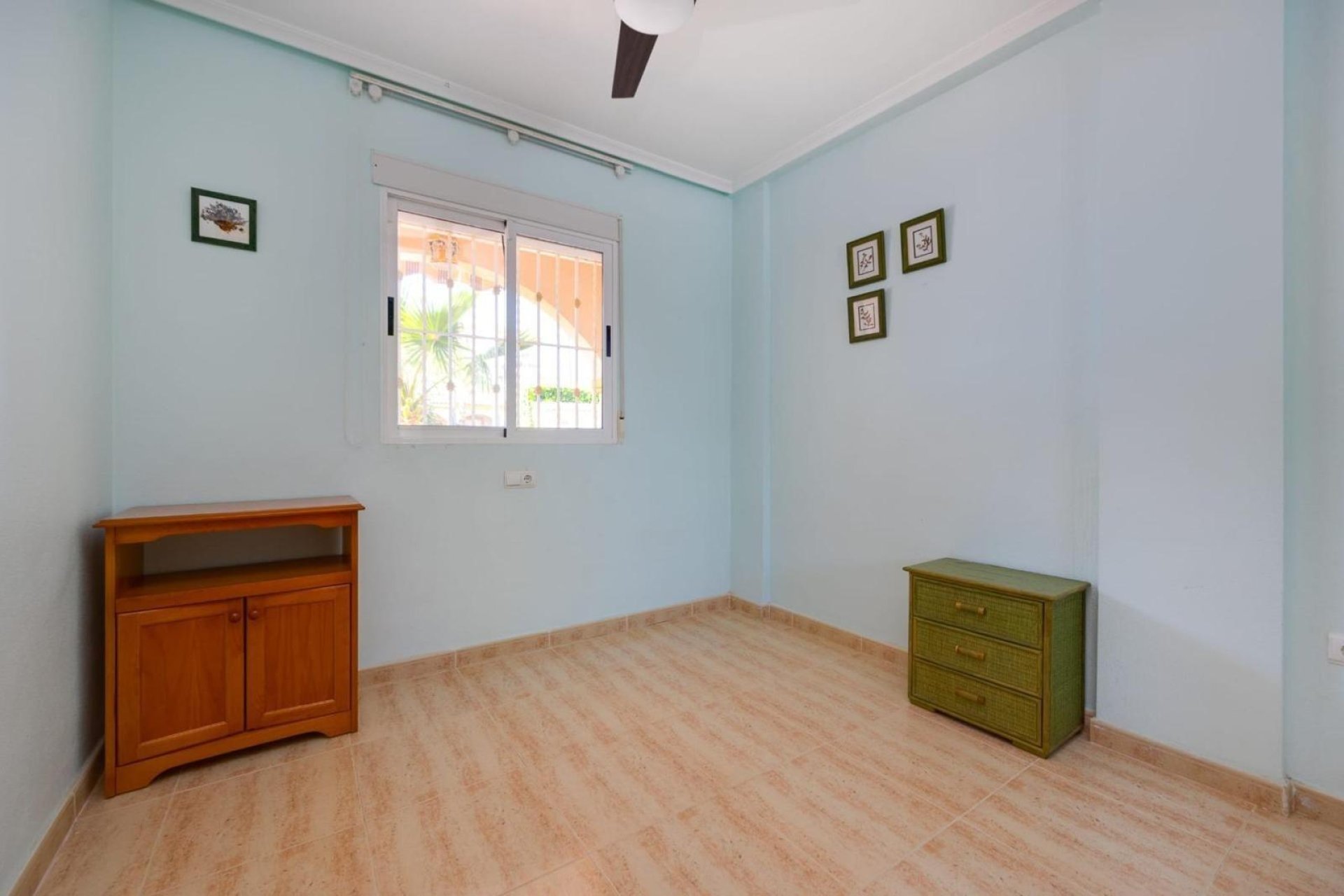 Herverkoop - Herenhuis -
Orihuela Costa - Playa Flamenca