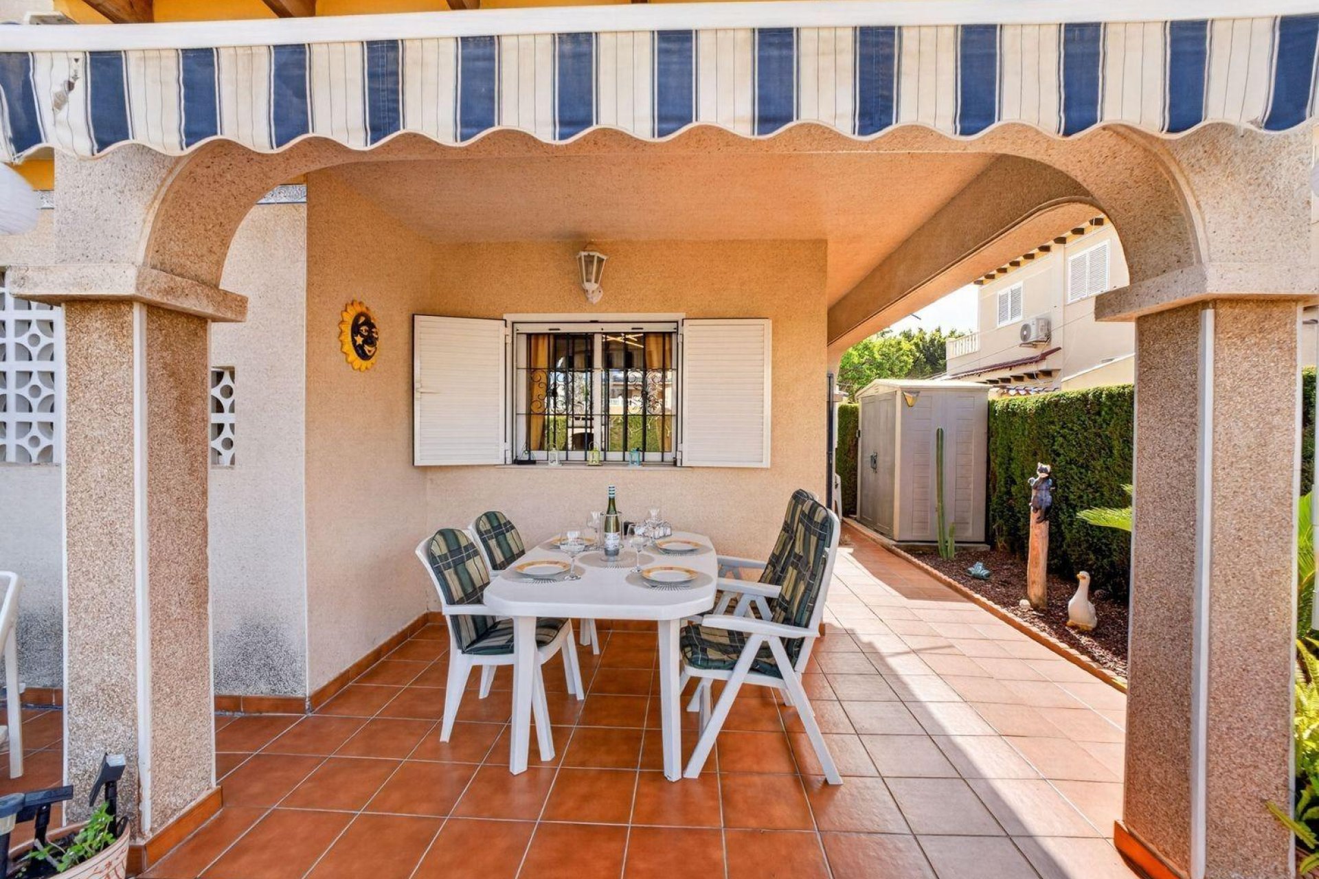Herverkoop - Herenhuis -
Orihuela Costa - Punta Prima