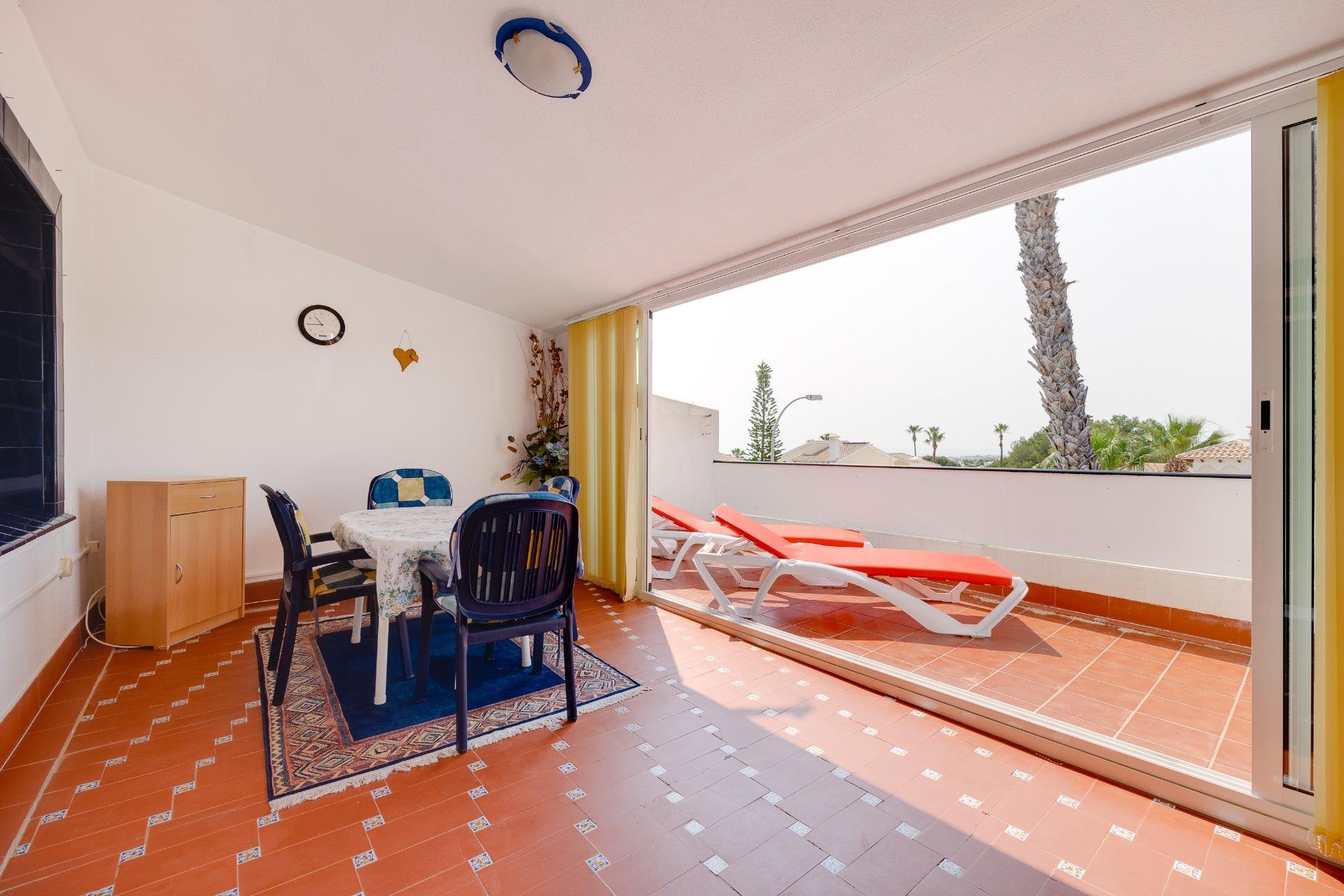 Herverkoop - Herenhuis -
Orihuela Costa - Villamartín-Las Filipinas