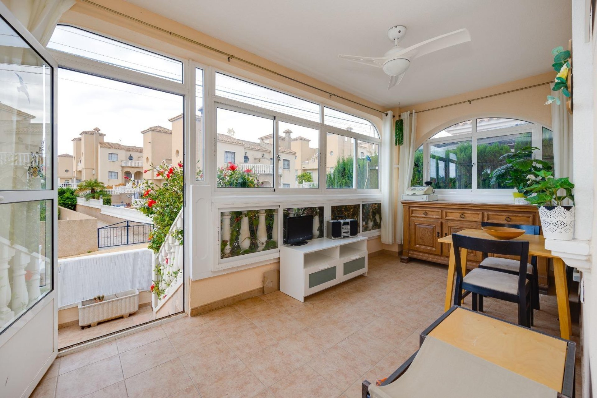 Herverkoop - Herenhuis -
Orihuela Costa - Villamartín-Las Filipinas