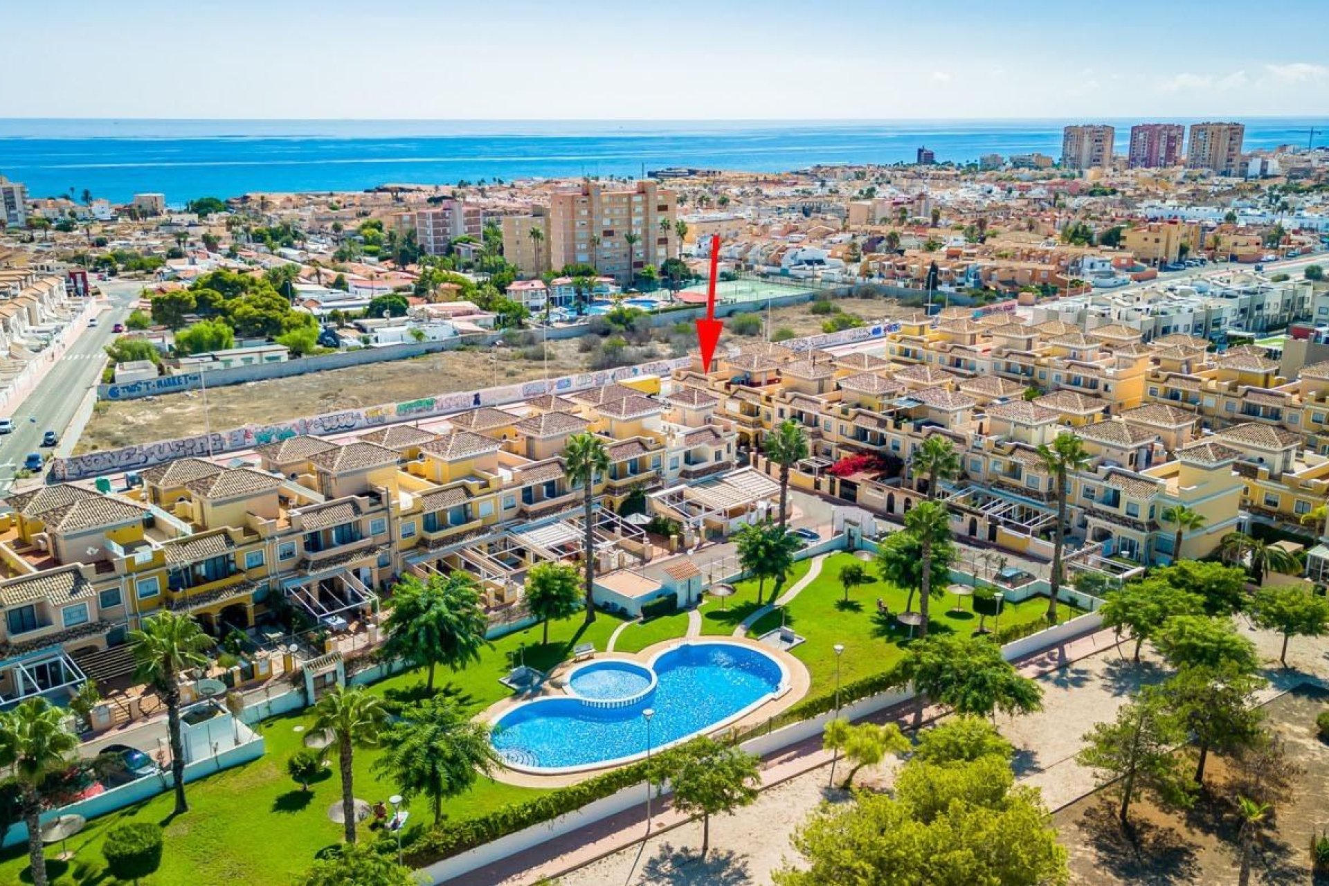 Herverkoop - Herenhuis -
Torrevieja - Aguas nuevas 2