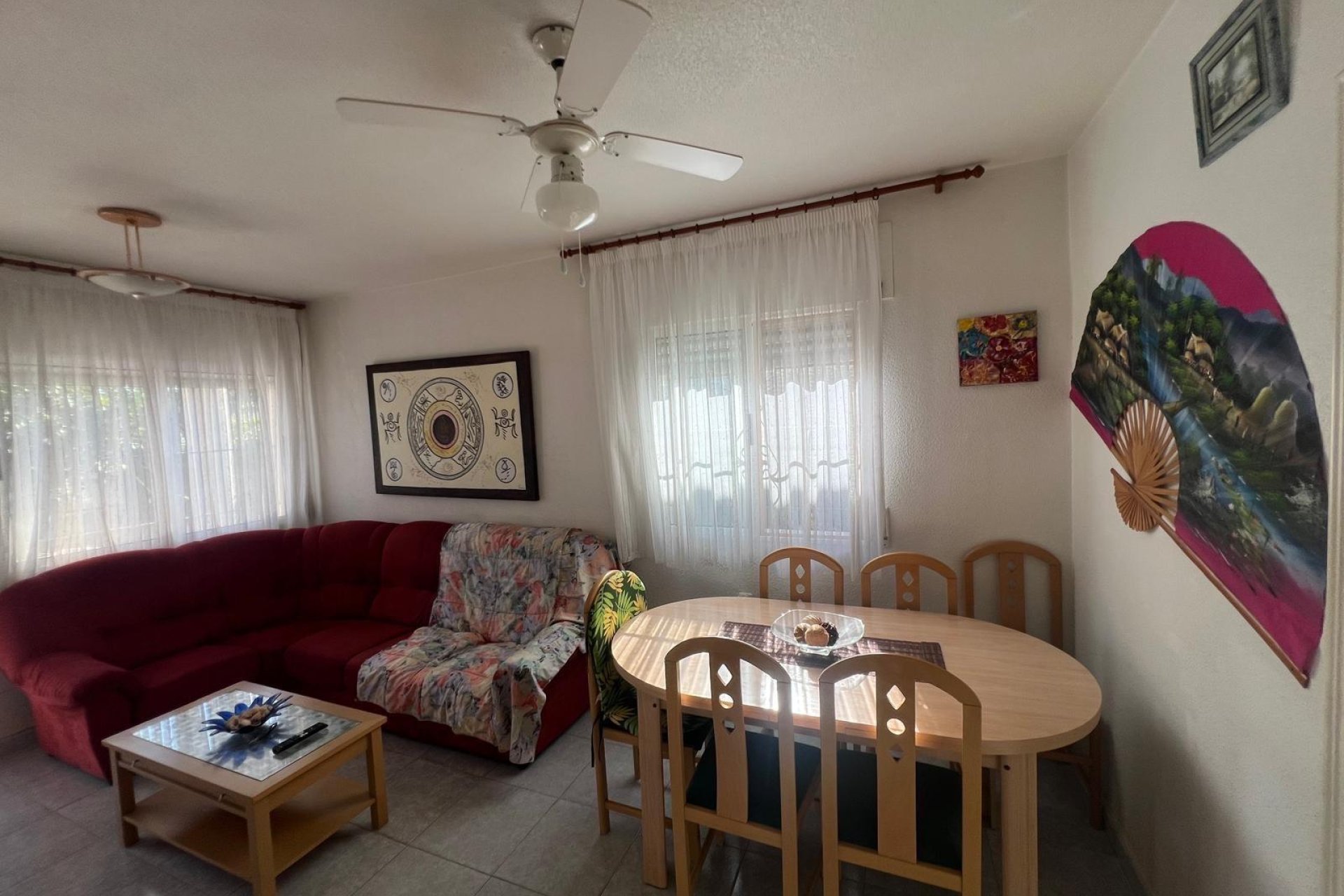 Herverkoop - Herenhuis -
Torrevieja - La siesta