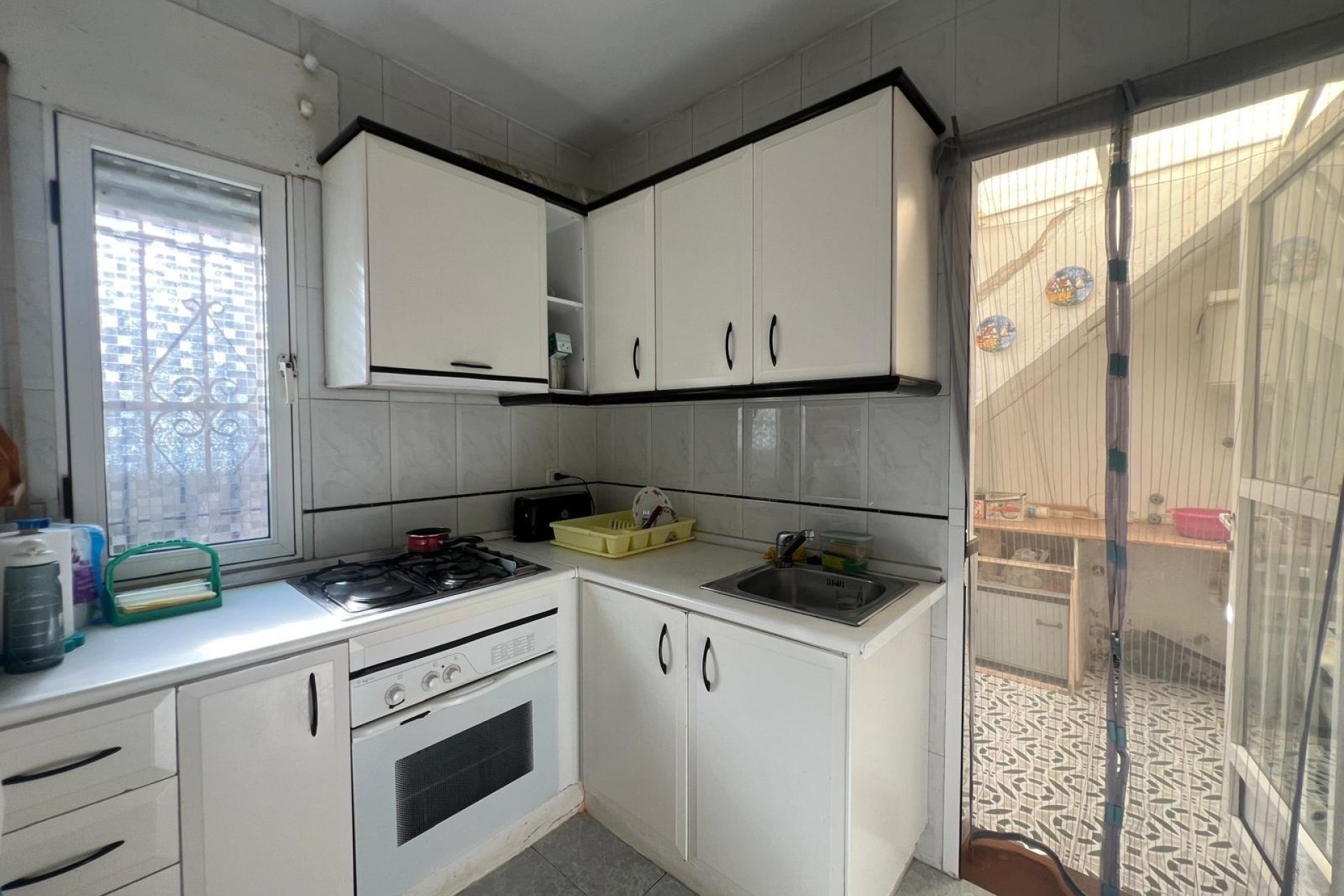 Herverkoop - Herenhuis -
Torrevieja - La siesta