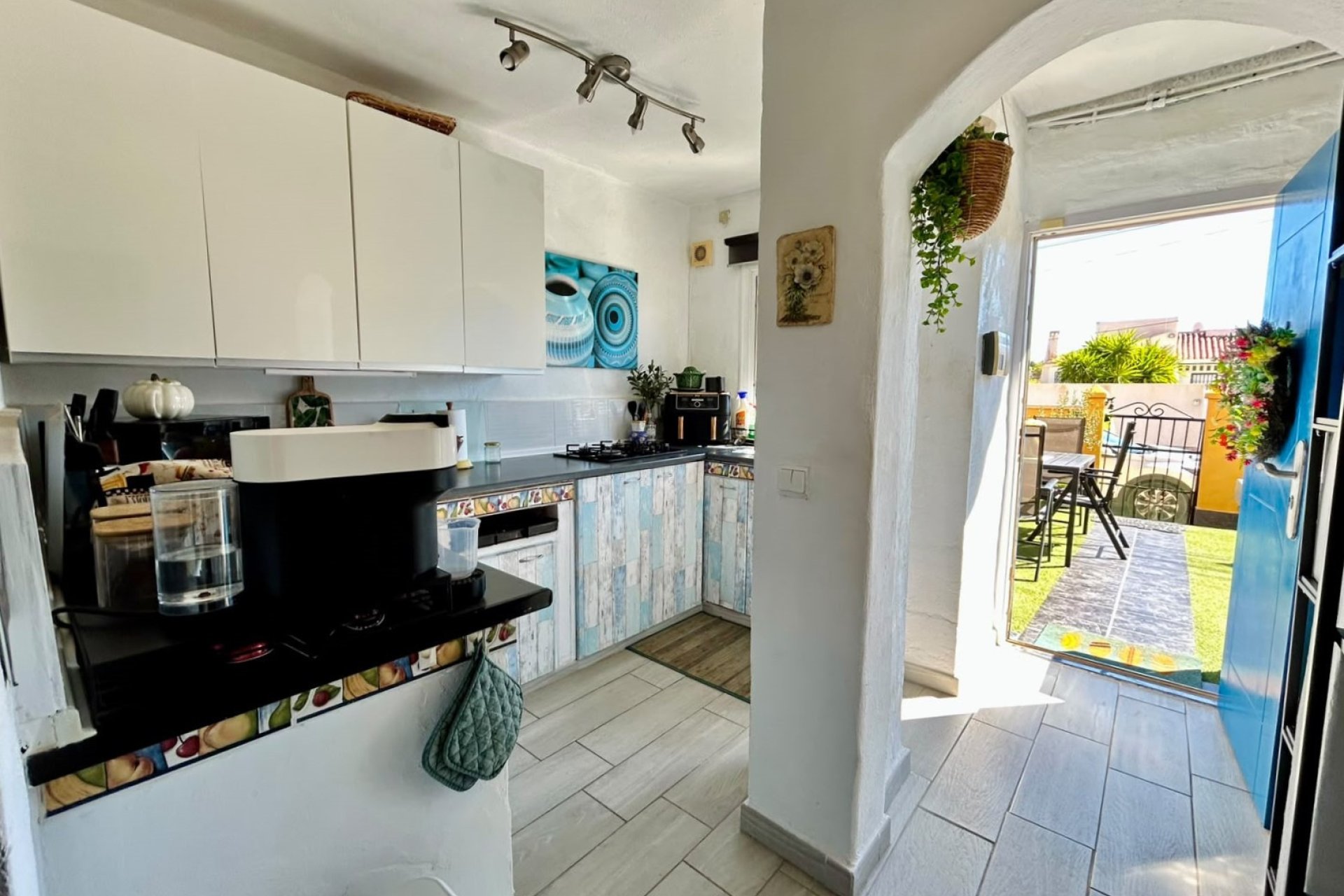 Herverkoop - Herenhuis -
Torrevieja - La siesta