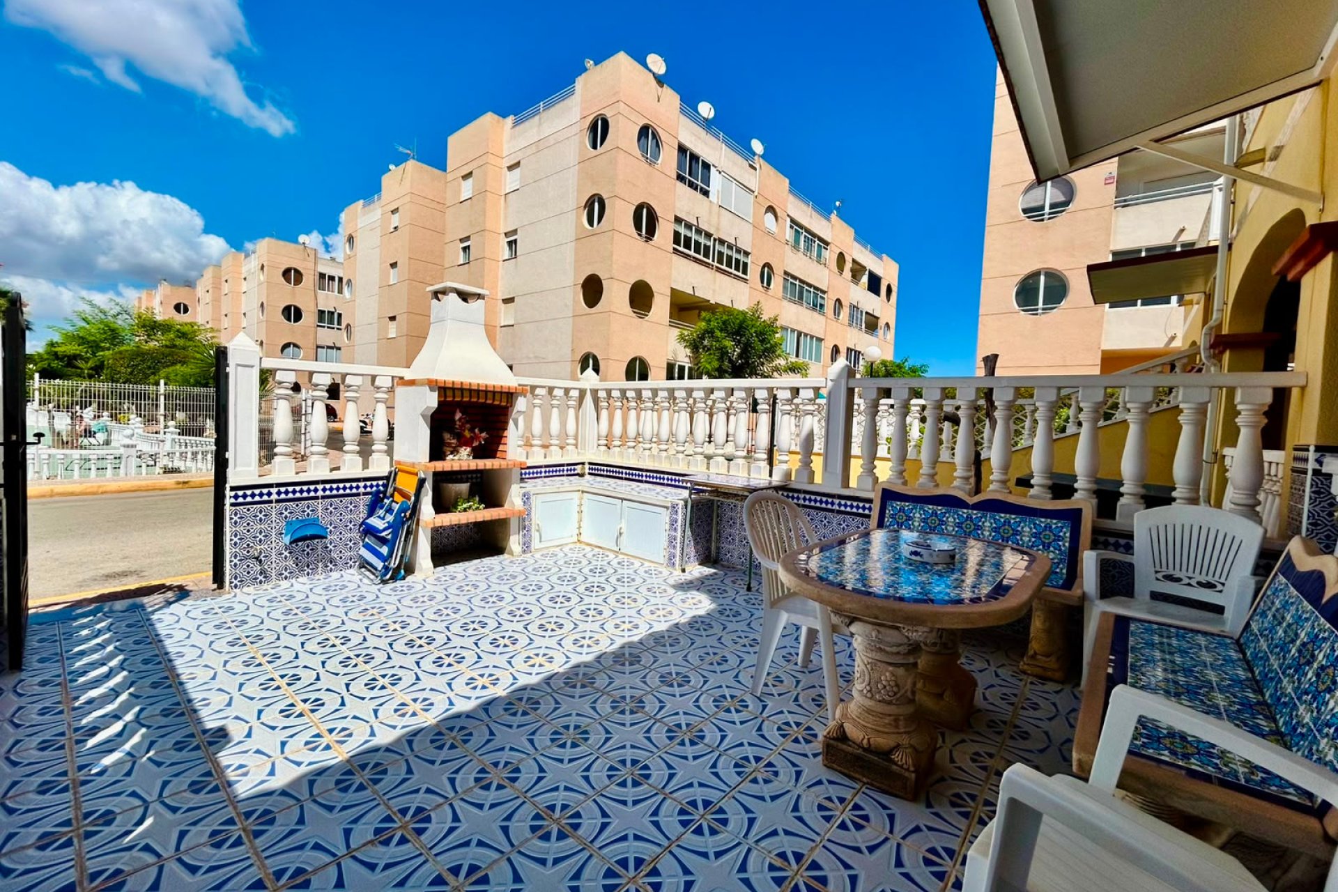 Herverkoop - Herenhuis -
Torrevieja - San Luis