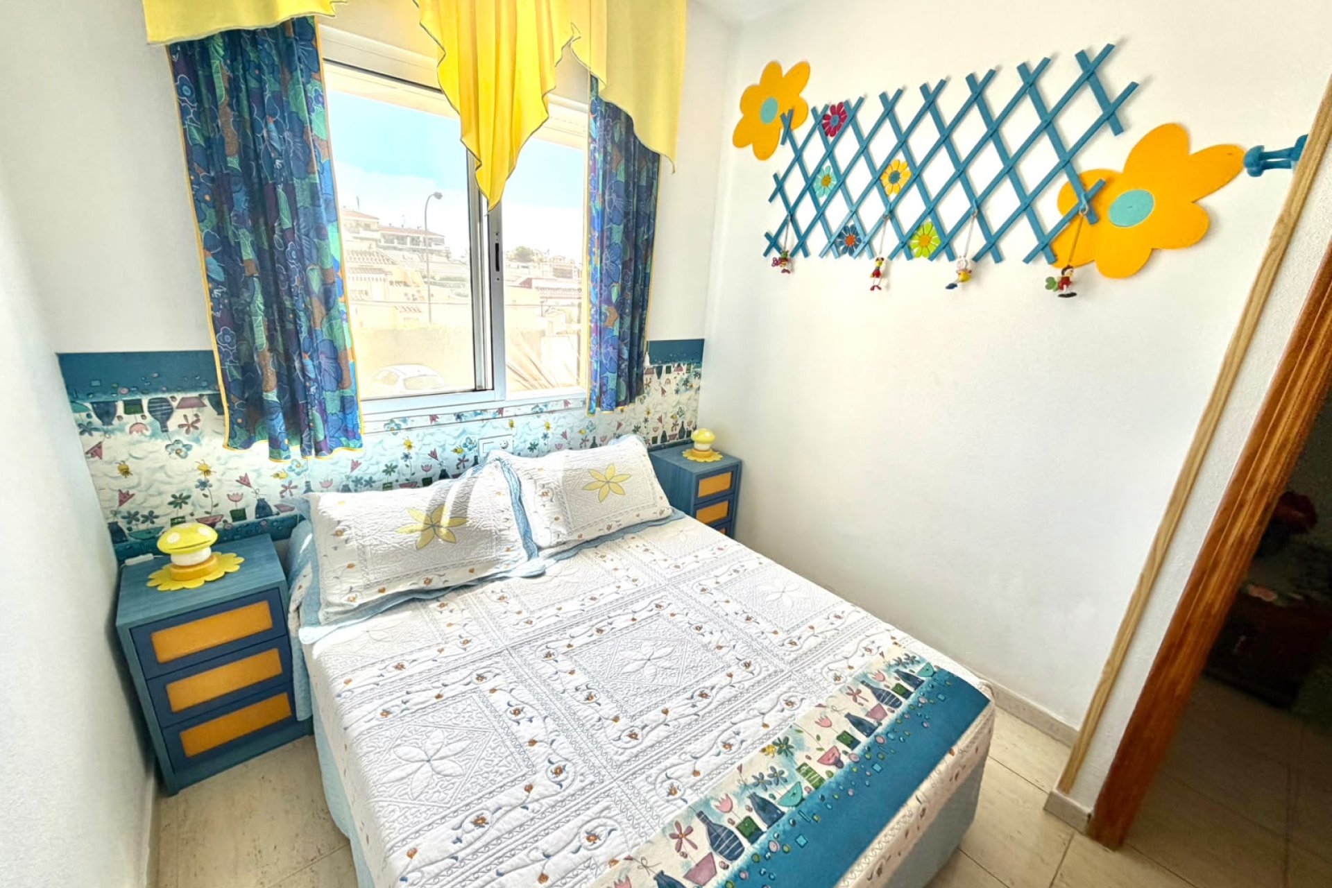 Herverkoop - Herenhuis -
Torrevieja - San Luis