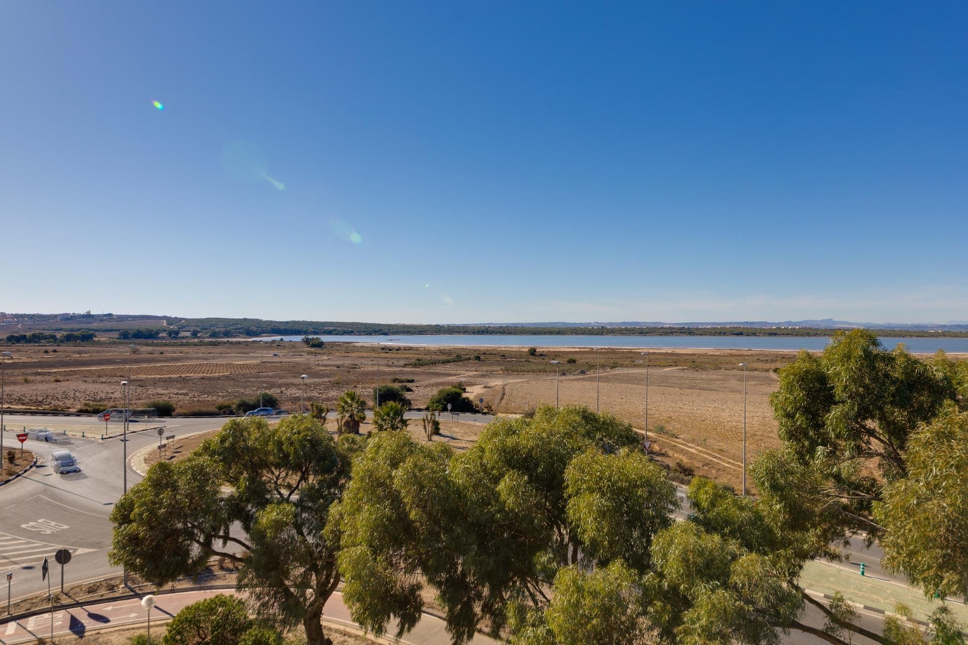 Herverkoop - Penthouse -
Guardamar del Segura - Urbanizaciones
