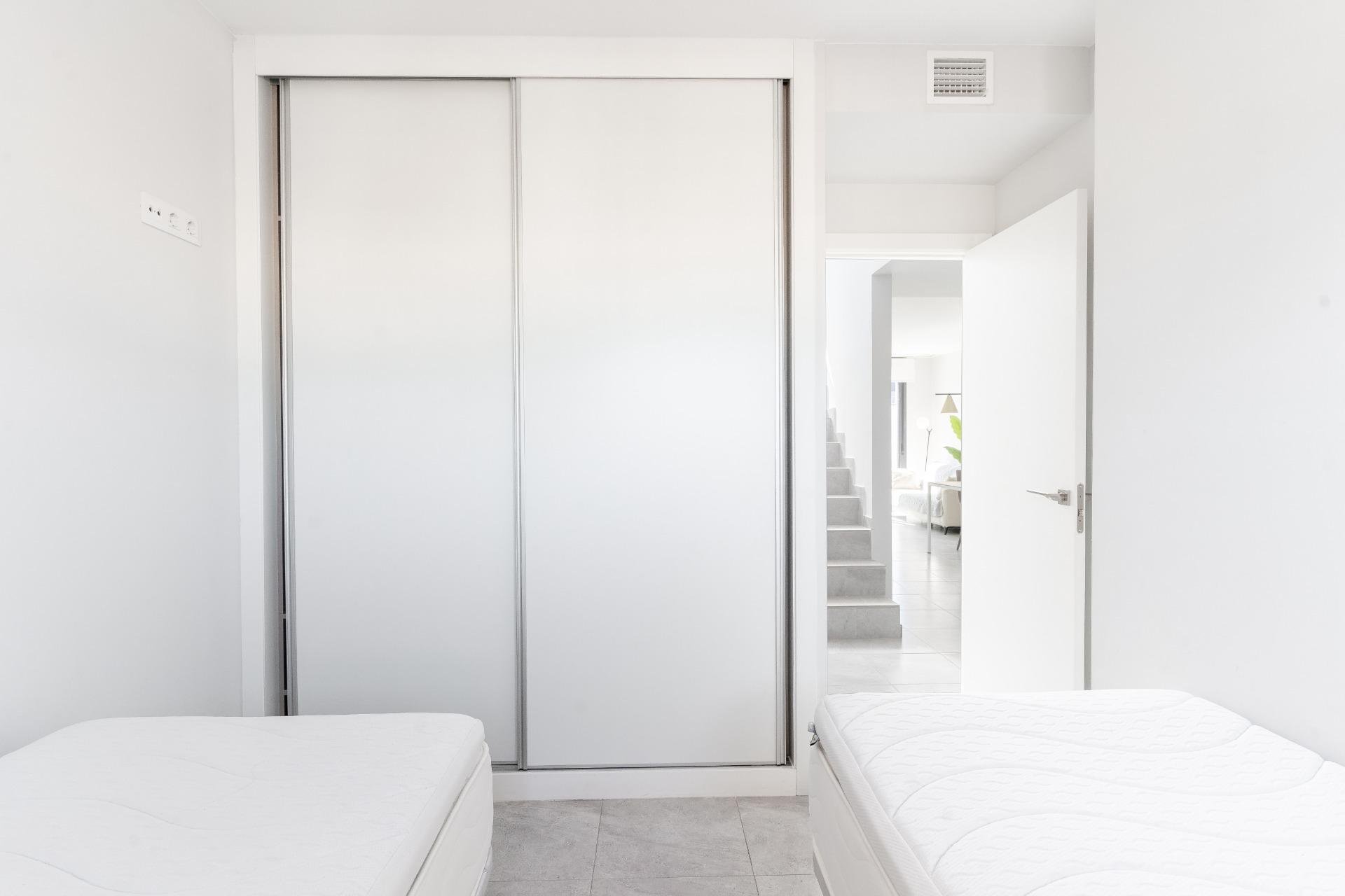 Herverkoop - Penthouse -
Orihuela Costa - Las Filipinas