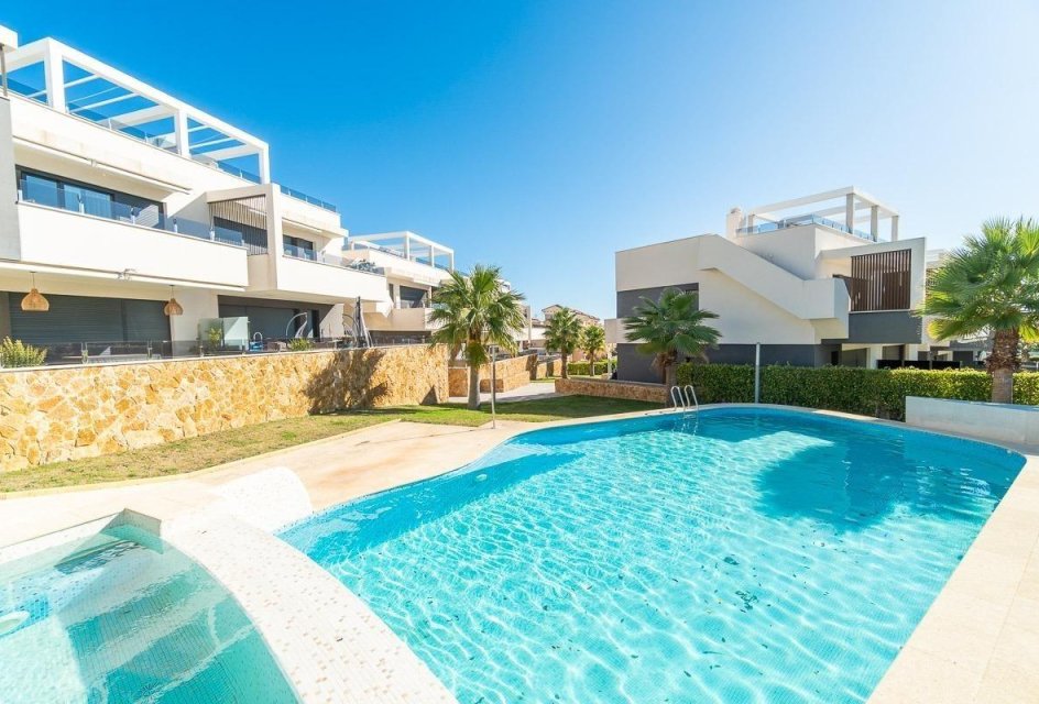 Herverkoop - Penthouse -
Orihuela Costa - PAU 26