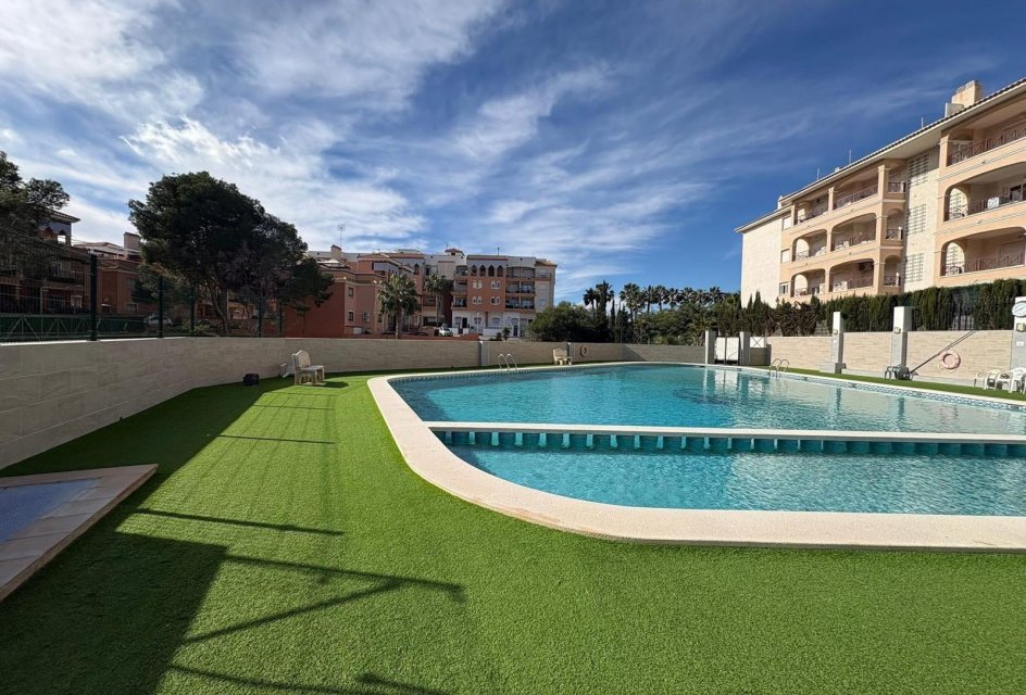 Herverkoop - Penthouse -
Orihuela Costa - Playa Flamenca