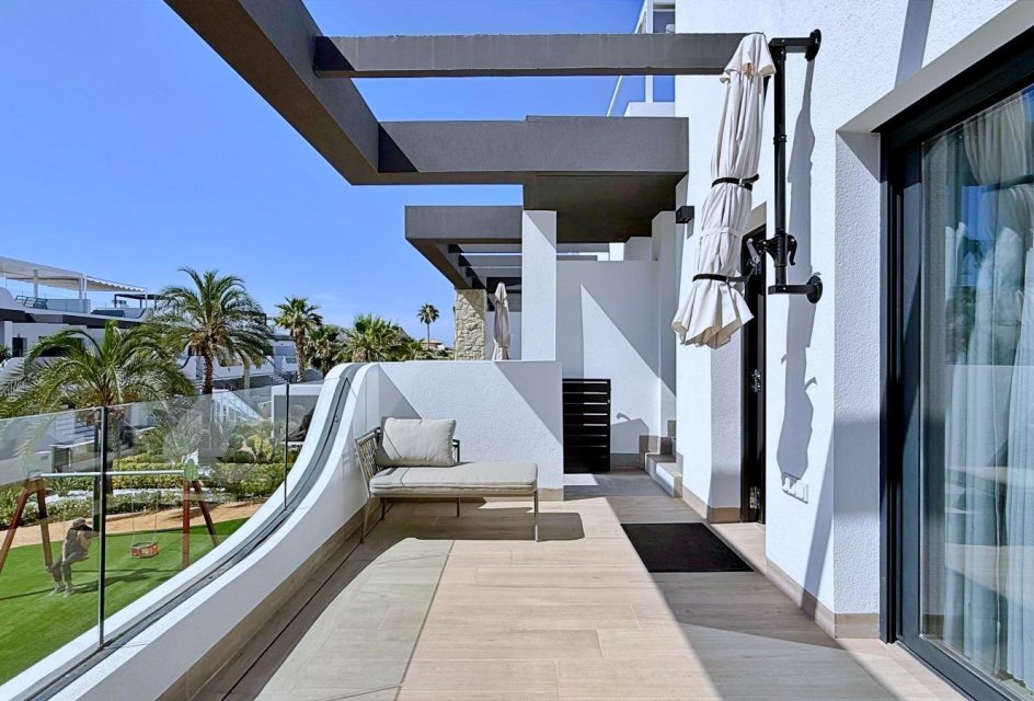Herverkoop - Penthouse -
Orihuela Costa - Rocio del Mar
