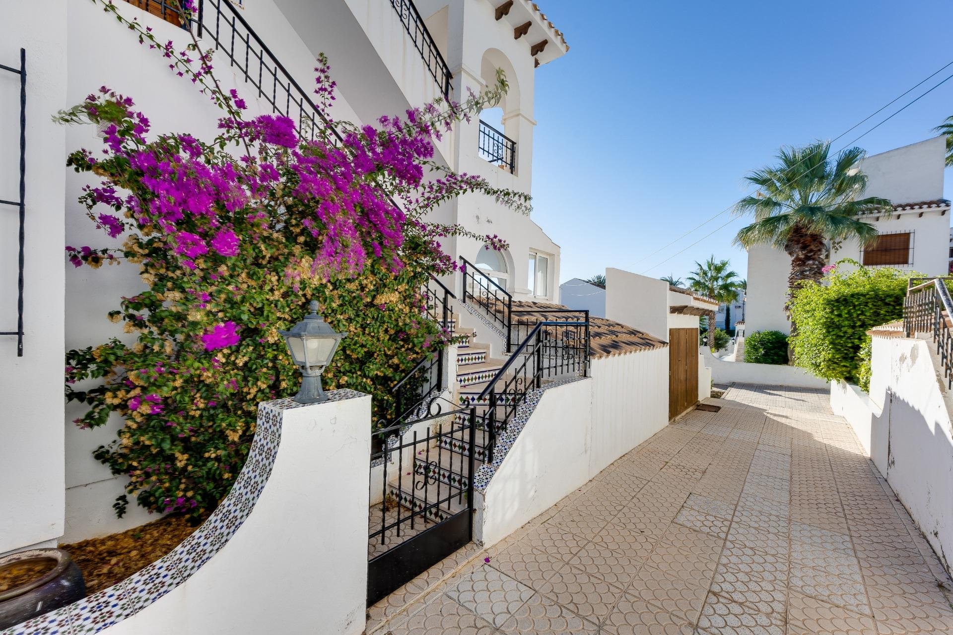 Herverkoop - Penthouse -
Orihuela Costa - Villamartín-Las Filipinas