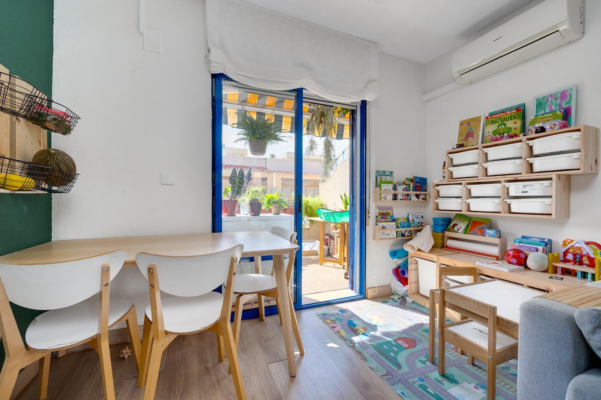 Herverkoop - Penthouse -
Torrevieja - Calas blanca