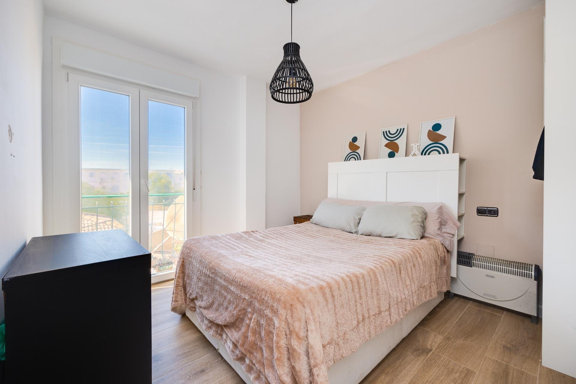Herverkoop - Penthouse -
Torrevieja - Eliseos playa
