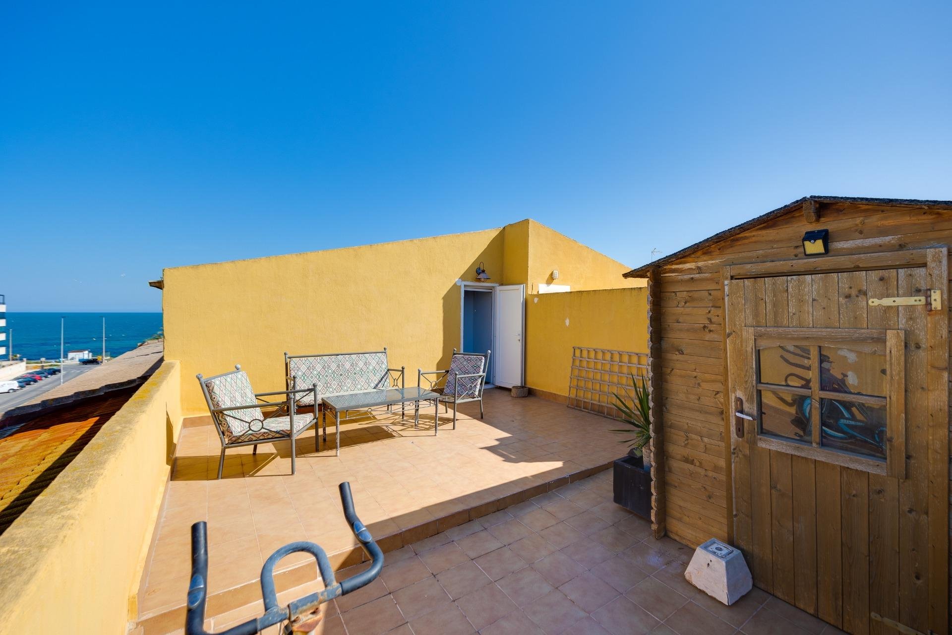 Herverkoop - Penthouse -
Torrevieja - Eliseos playa