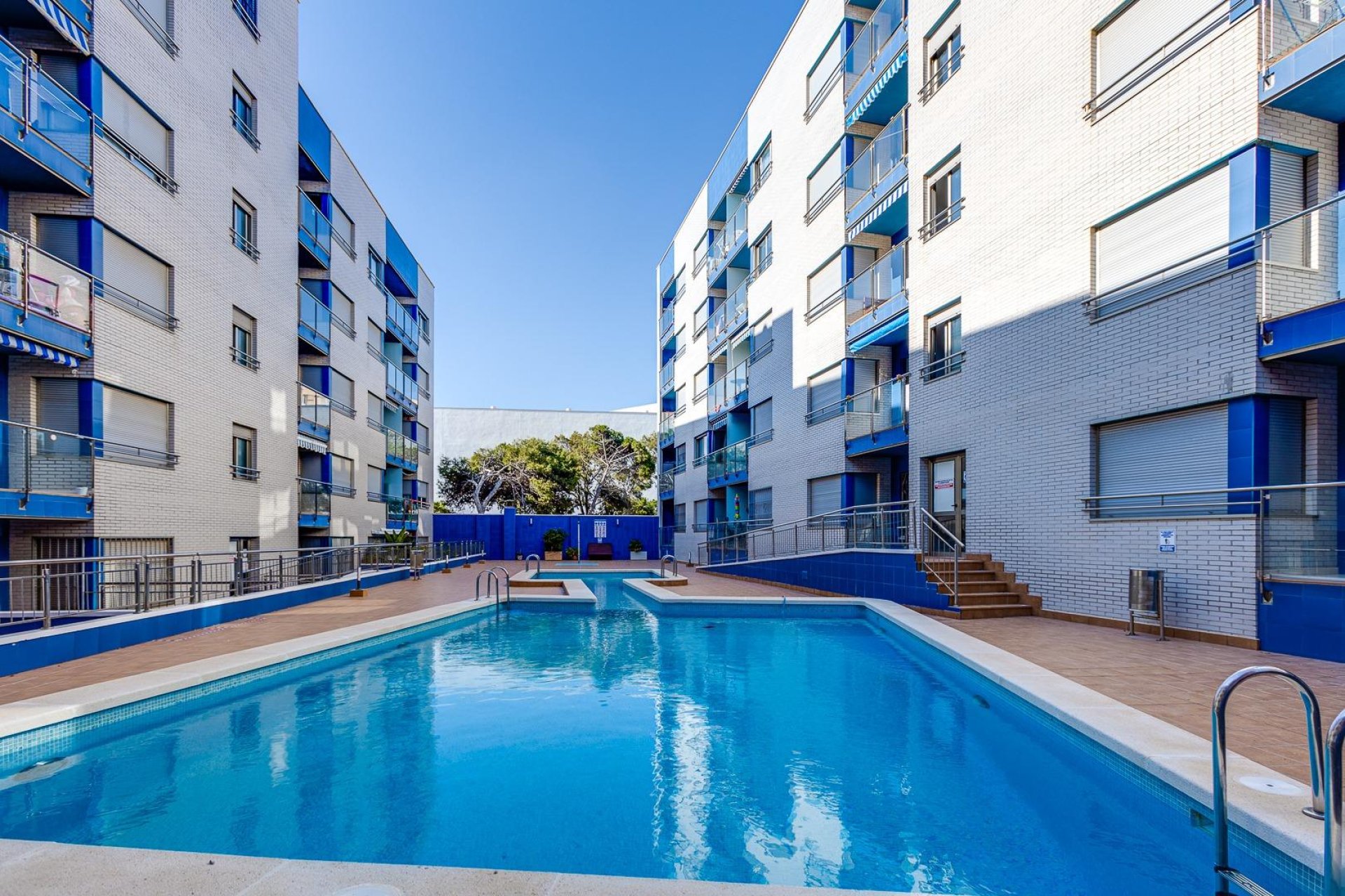 Herverkoop - Penthouse -
Torrevieja - Playa de los Locos