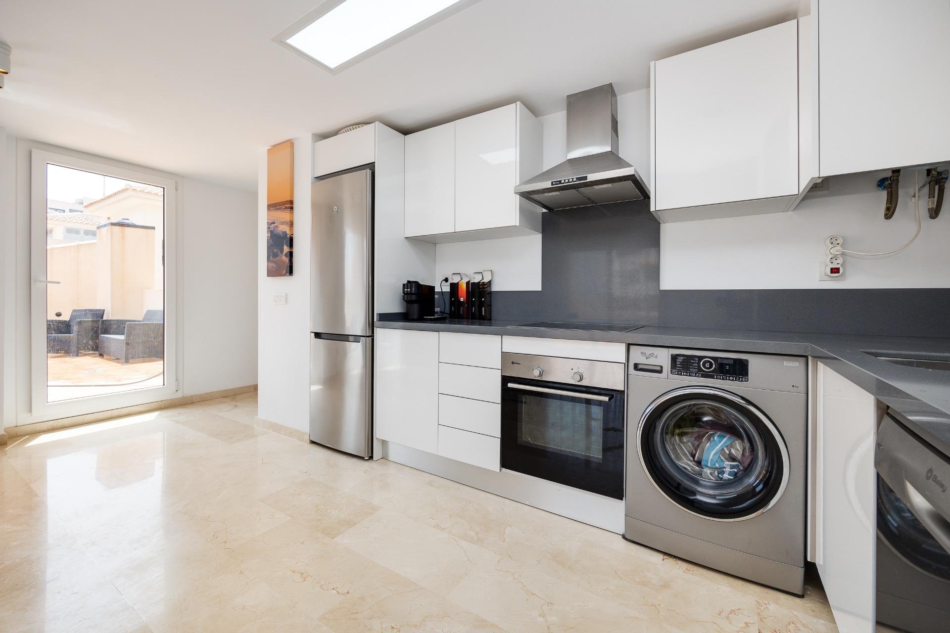 Herverkoop - Penthouse -
Torrevieja - Punta prima