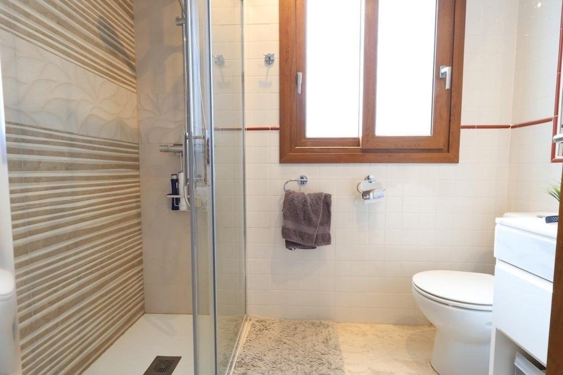 Herverkoop - Penthouse -
Torrevieja - Punta prima
