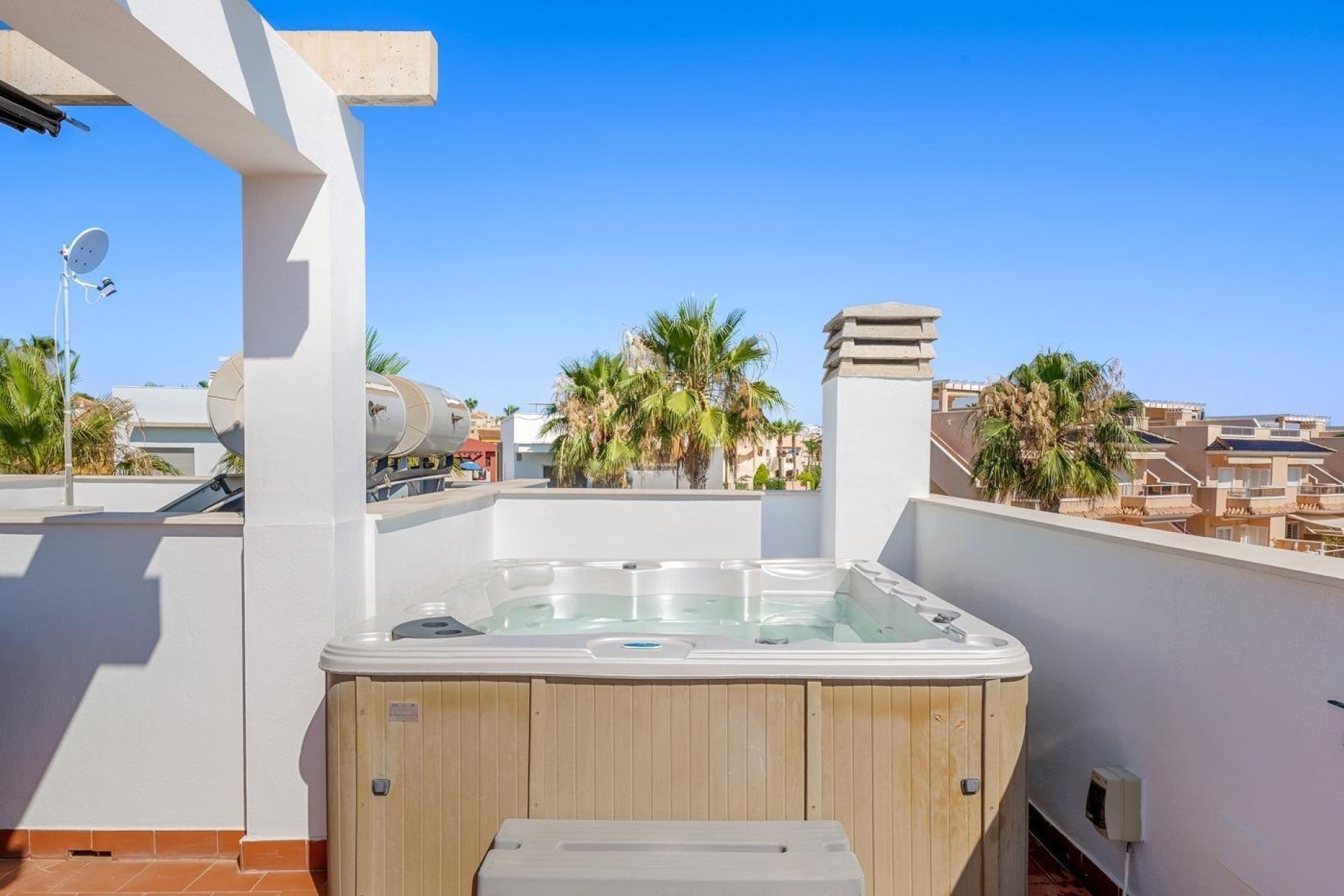 Herverkoop - Penthouse -
Torrevieja - Punta prima