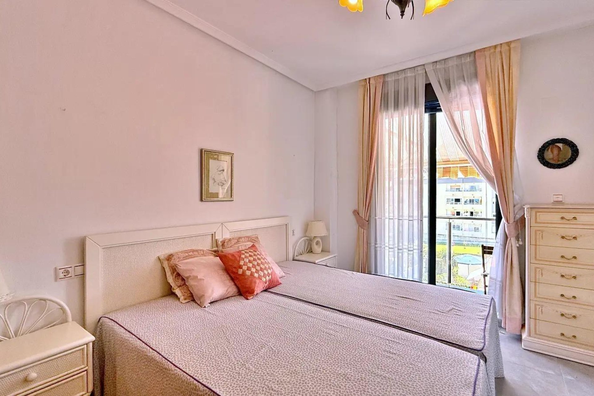 Herverkoop - Penthouse -
Torrevieja - Punta prima