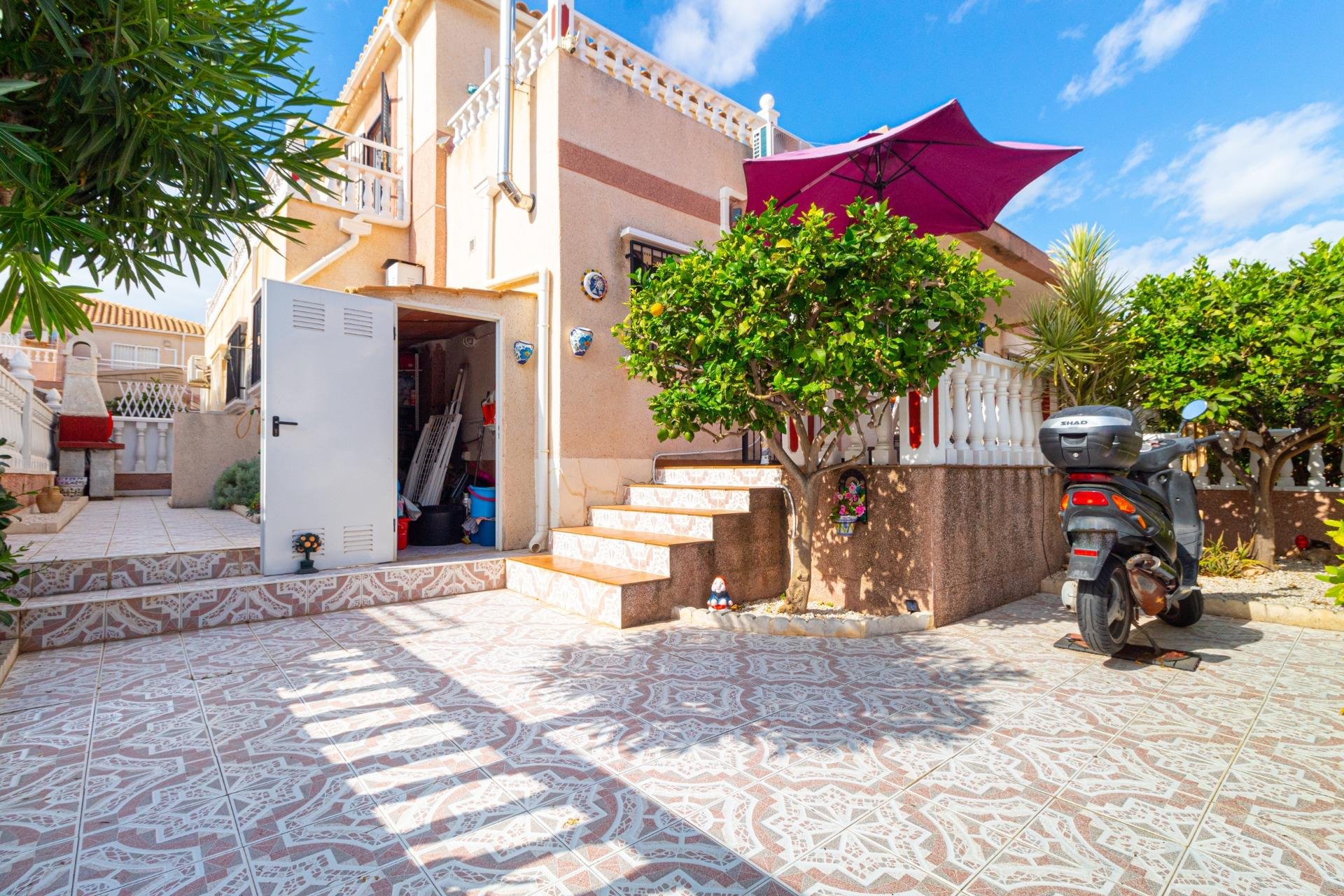 Herverkoop - Terraced house -
Orihuela Costa - Cabo Roig