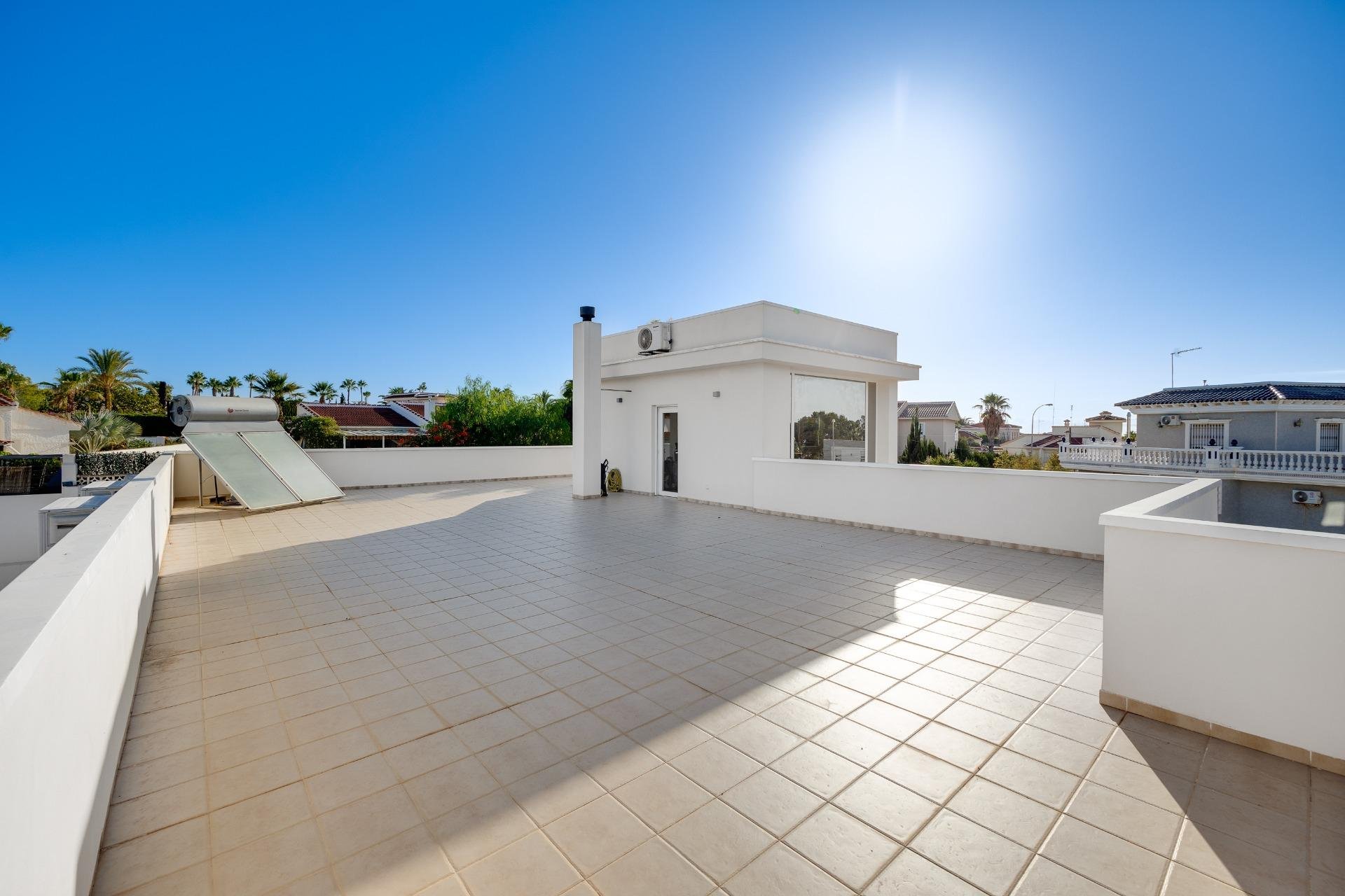 Herverkoop - Villa -
Ciudad quesada