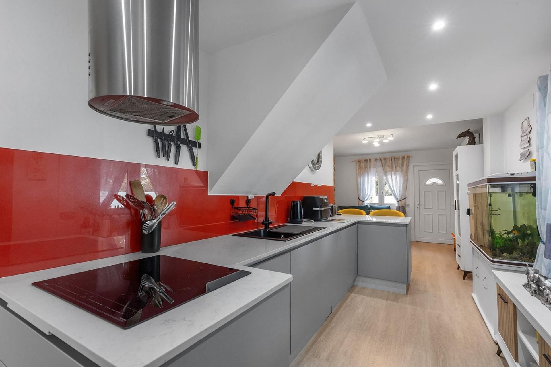 Herverkoop - Villa -
Guardamar del Segura - Urbanizaciones