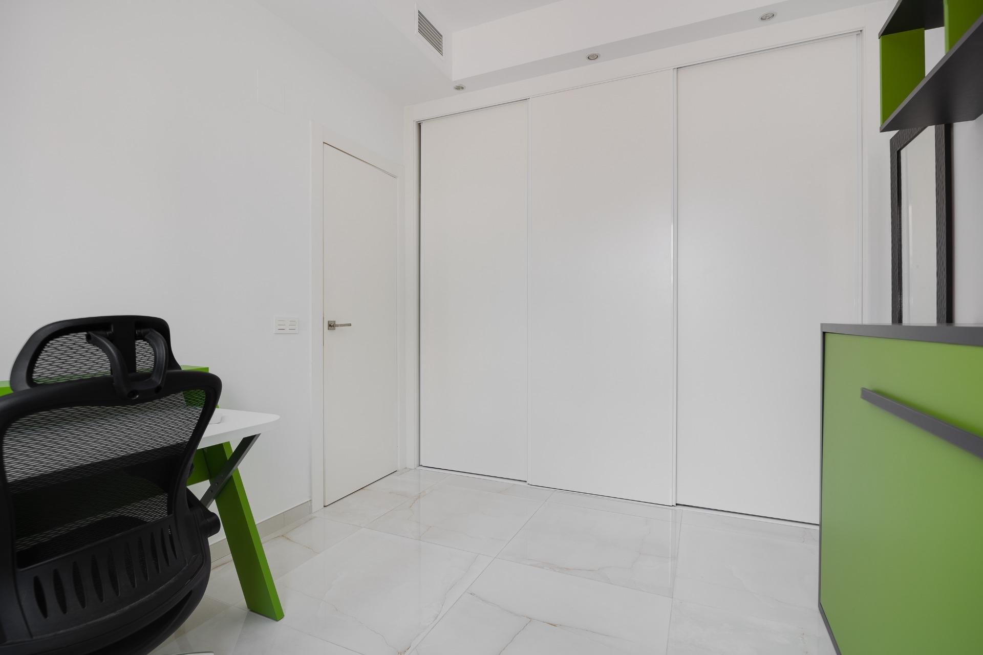 Herverkoop - Villa -
Orihuela Costa - Lomas de Cabo Roig