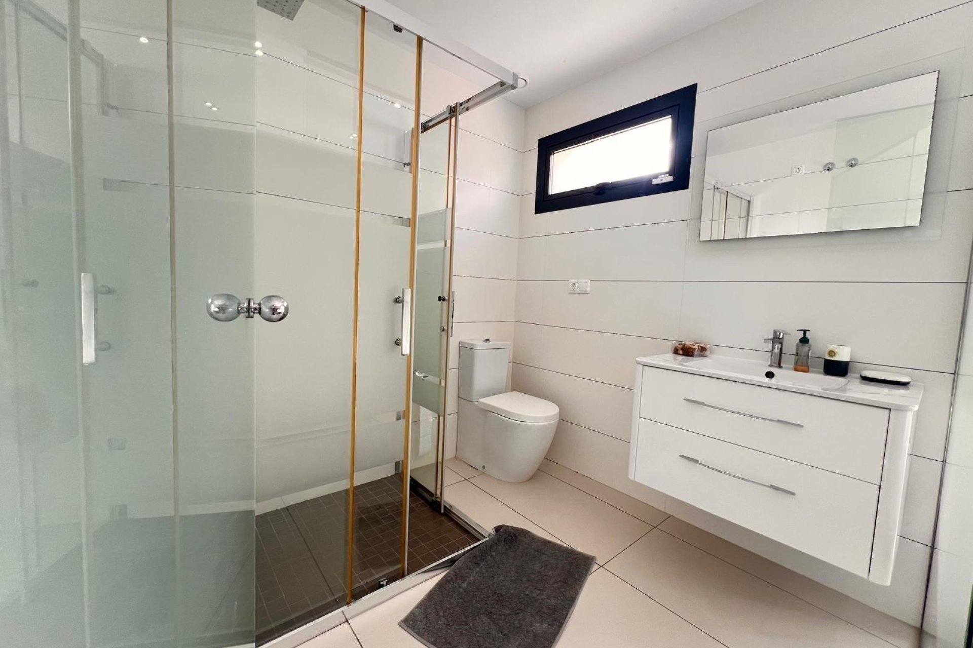 Herverkoop - Villa -
Orihuela Costa - Lomas de Cabo Roig