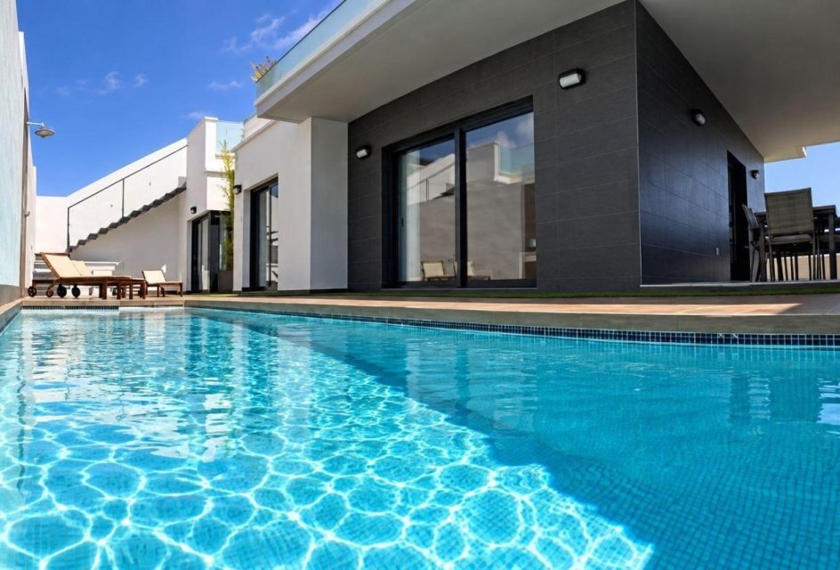 Herverkoop - Villa -
Orihuela Costa - Lomas de Cabo Roig
