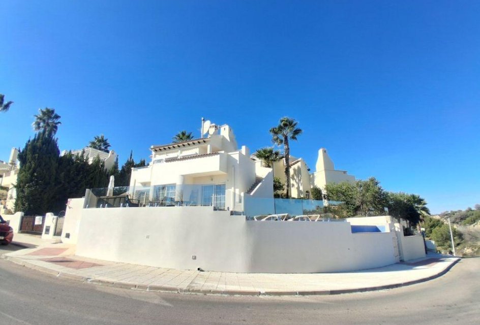 Herverkoop - Villa -
Orihuela Costa - Lomas de Campoamor-Las Ramblas