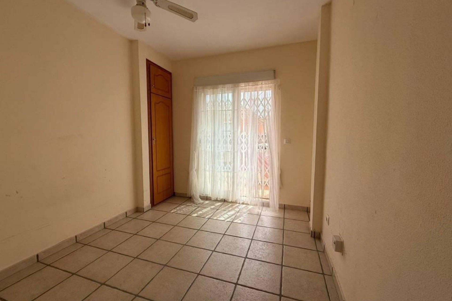 Herverkoop - Villa -
Orihuela Costa - Playa Flamenca