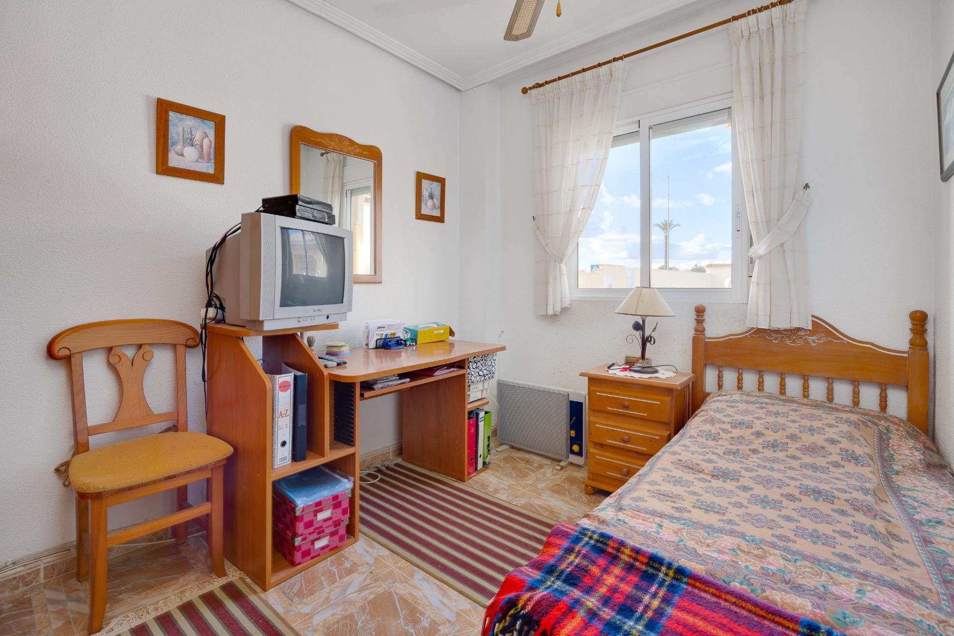 Herverkoop - Villa -
Orihuela Costa - Playa Flamenca