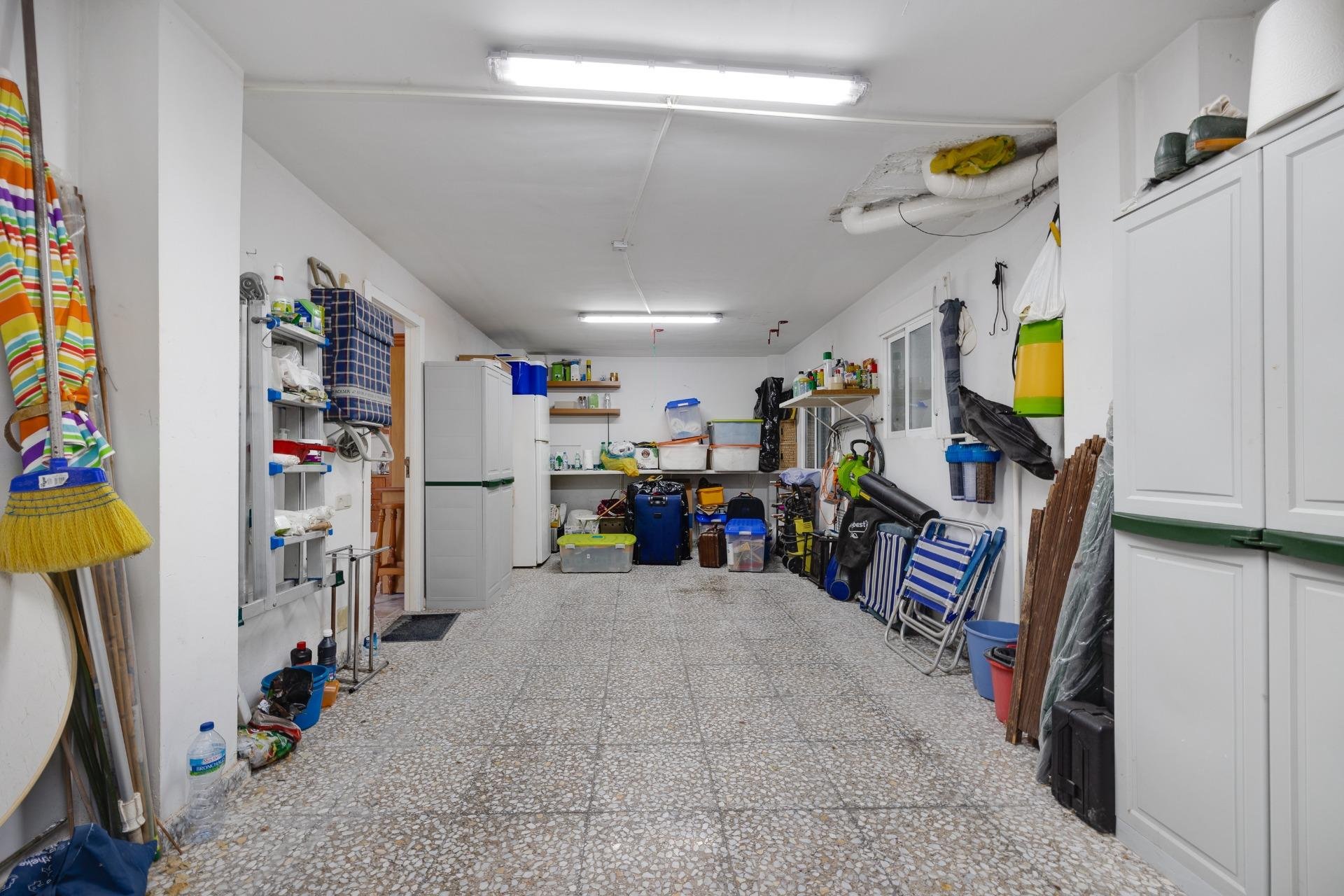 Herverkoop - Villa -
Orihuela Costa - Playa Flamenca