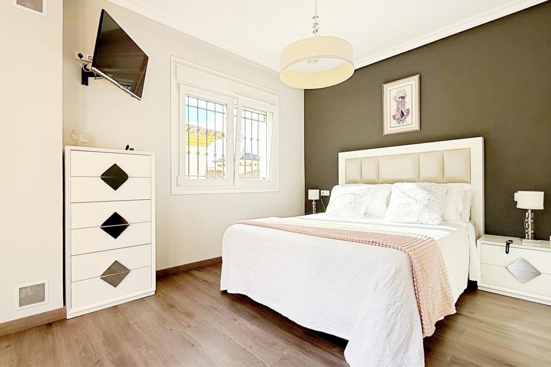 Herverkoop - Villa -
Orihuela Costa - Urbanización Perla del Mar