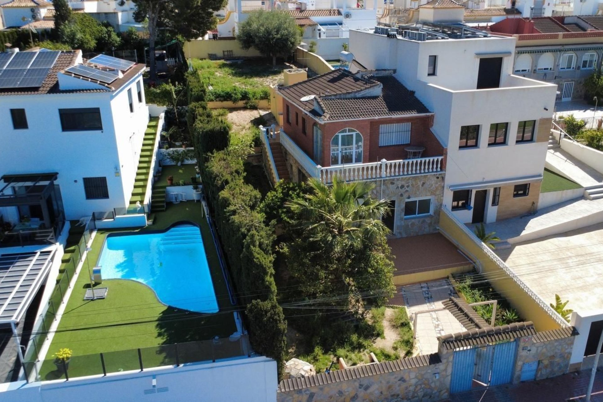 Herverkoop - Villa -
Orihuela Costa - Urbanización Perla del Mar