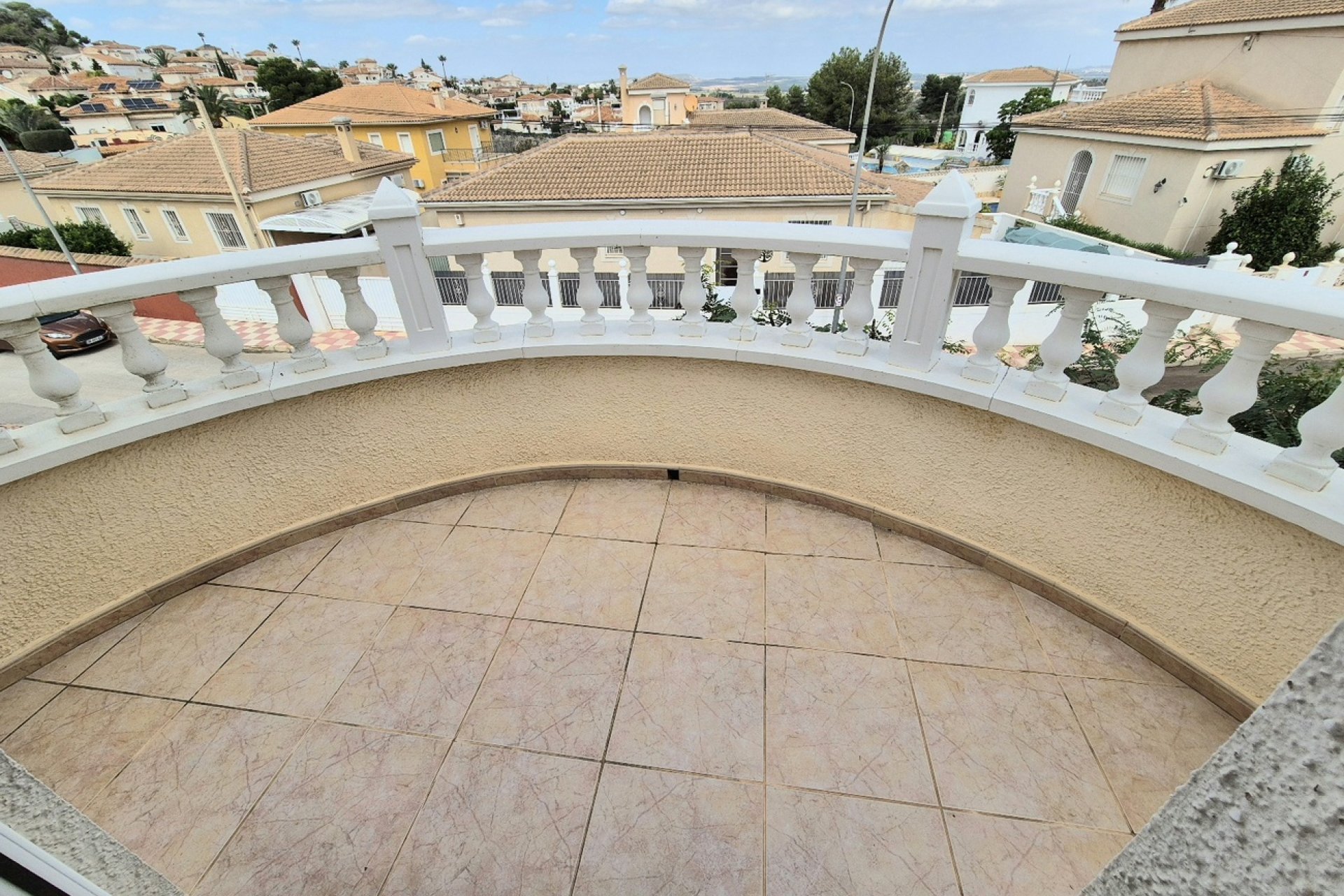 Herverkoop - Villa -
San Miguel de Salinas - Ciudad de las comunicaciones