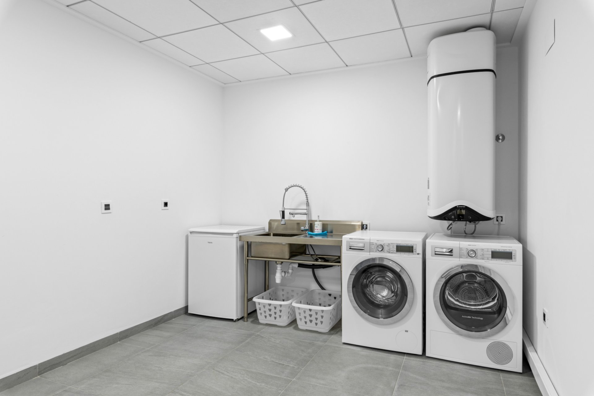 Herverkoop - Villa -
San Miguel de Salinas - Inland