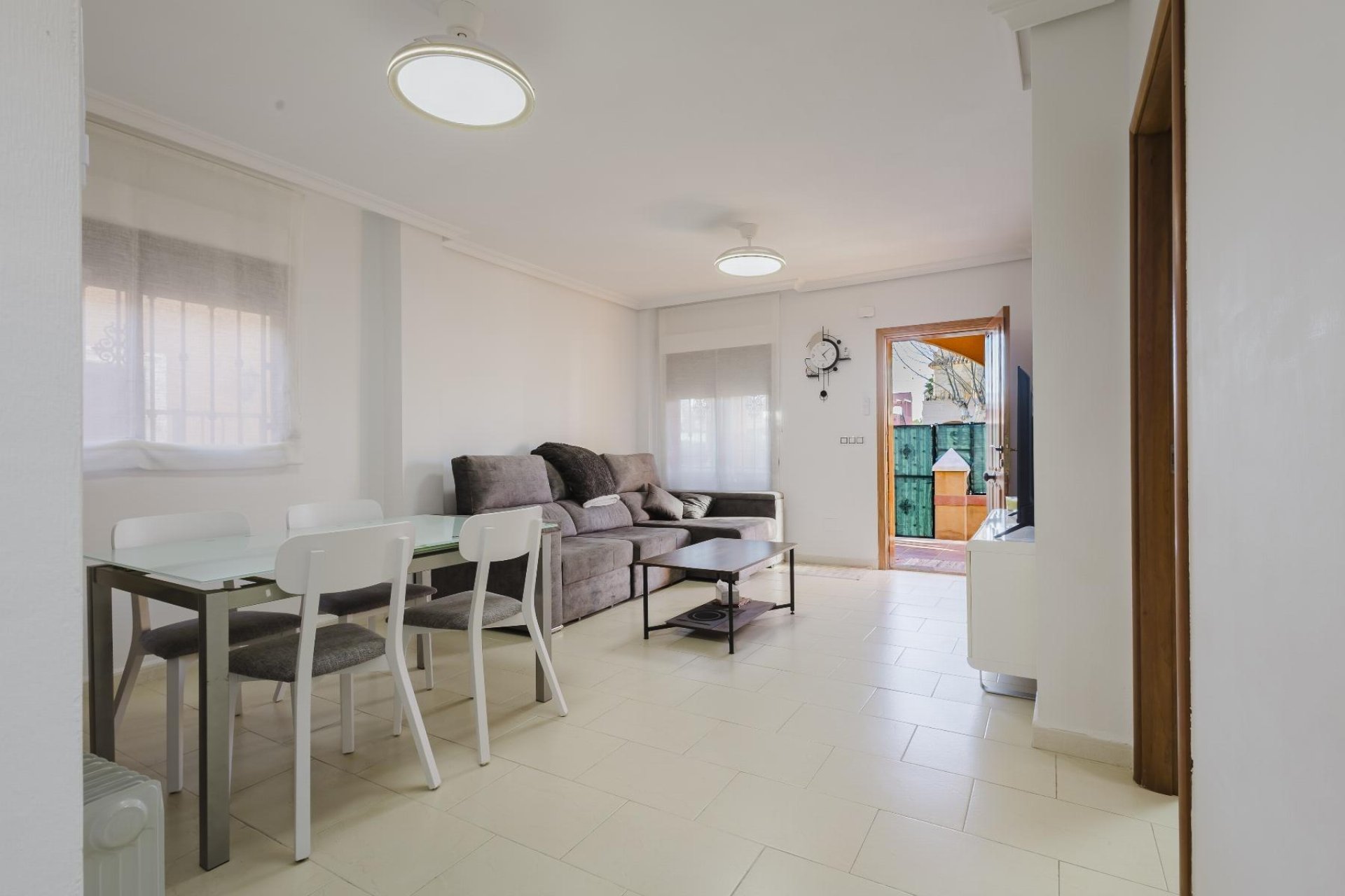 Herverkoop - Villa -
Torrevieja - Aguas Nuevas