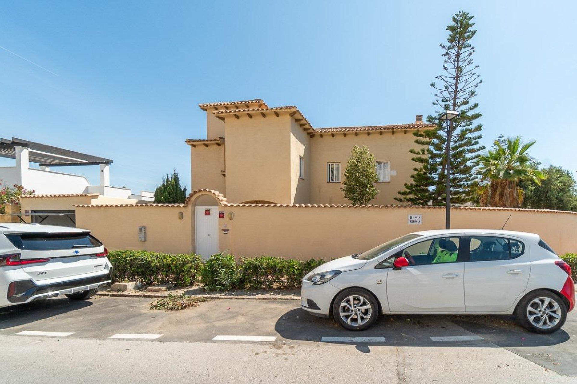 Herverkoop - Villa -
Torrevieja - Costa blanca sur