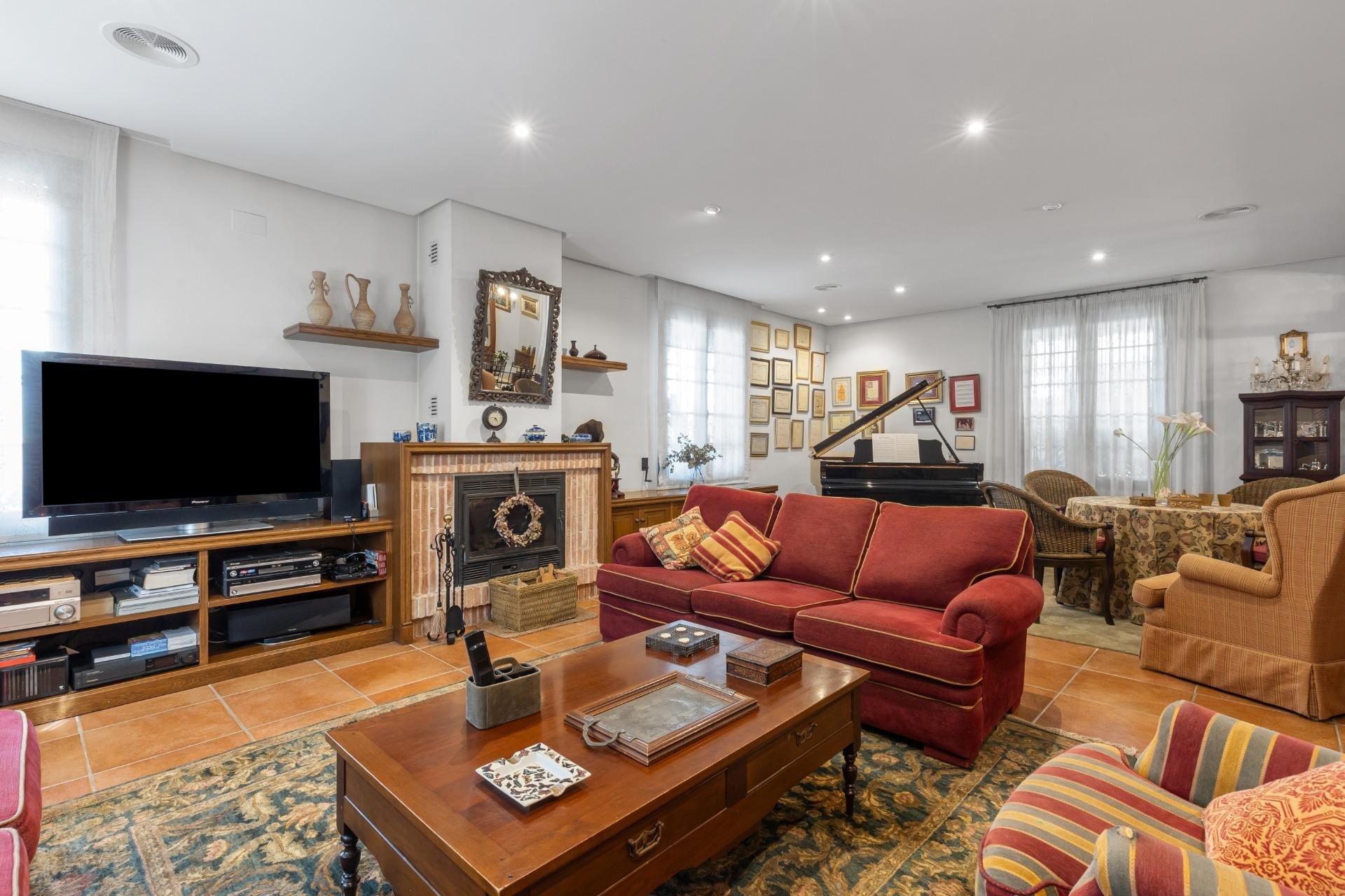 Herverkoop - Villa -
Torrevieja - La veleta