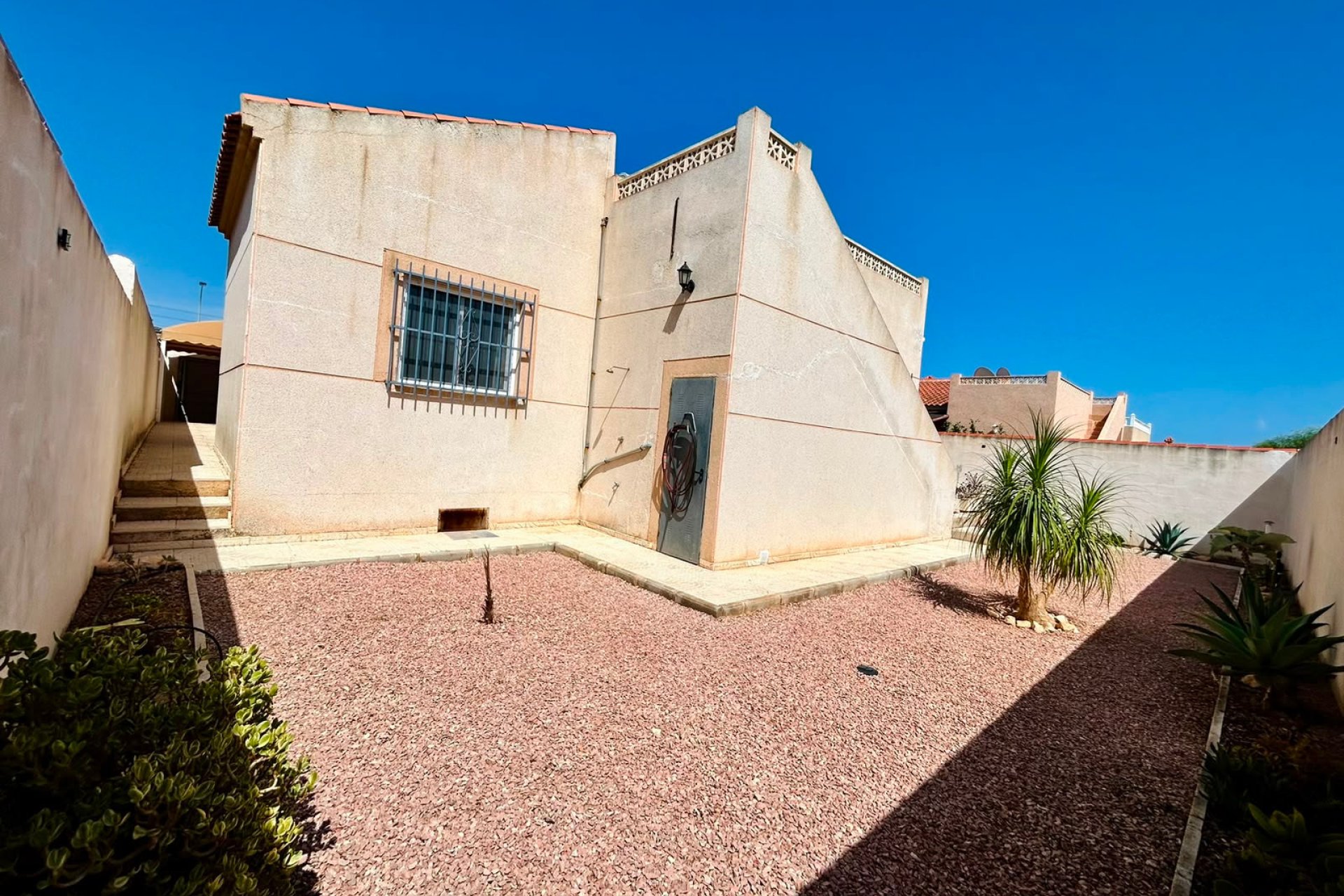 Herverkoop - - VILLA -
Torrevieja - Urbanización San Luis
