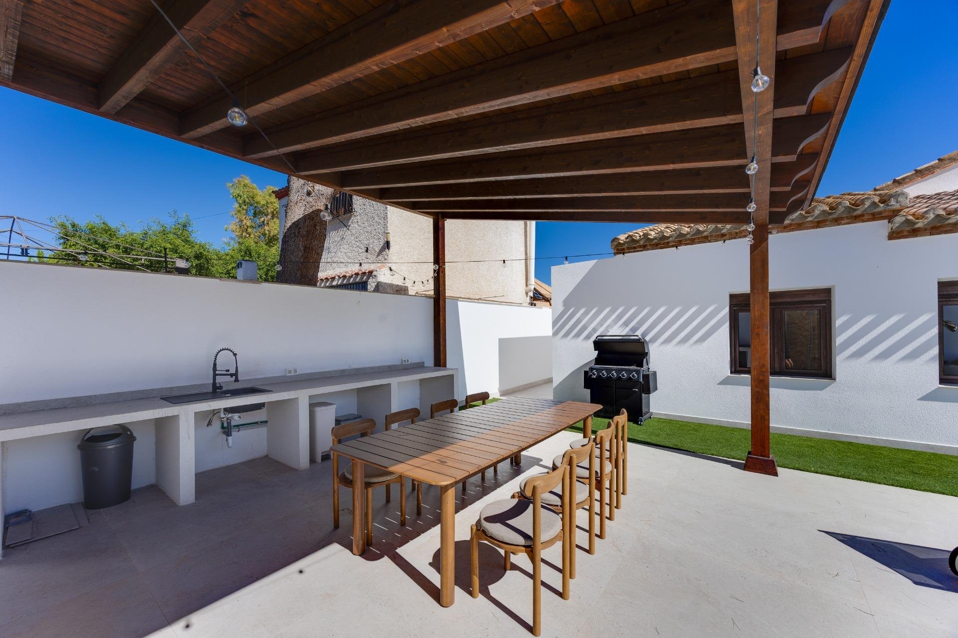Korttidsuthyrning - Villa -
Orihuela Costa - Punta Prima