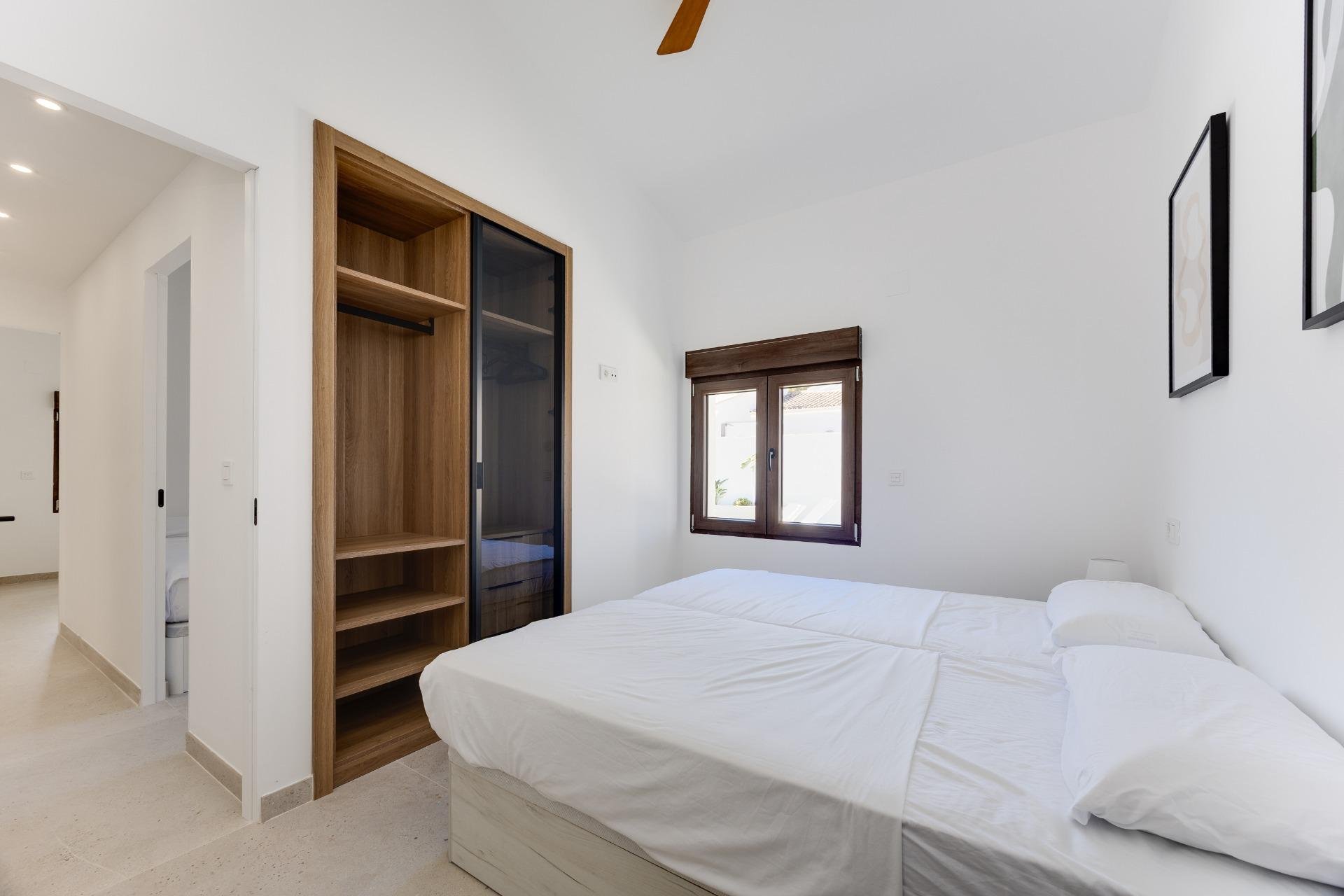 Korttidsuthyrning - Villa -
Orihuela Costa - Punta Prima