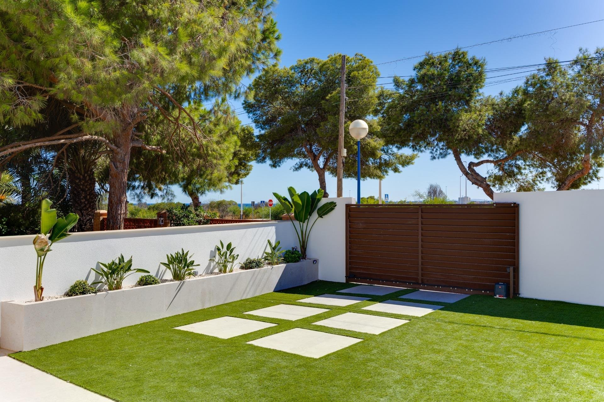 Kurzzeit-Vermietung - Villa -
Orihuela Costa - Punta Prima