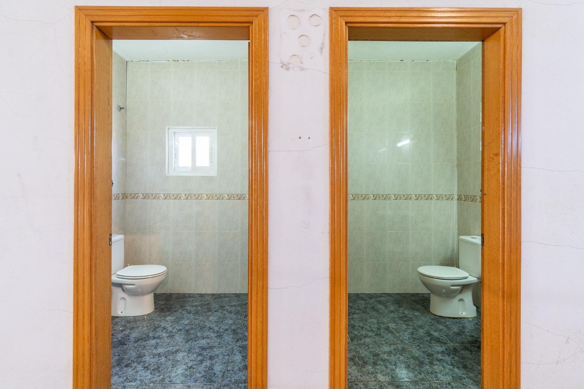 Lange Termijn Verhuur - Nave industrial -
Pilar de la Horadada - Polígono industrial Cañada de Práez