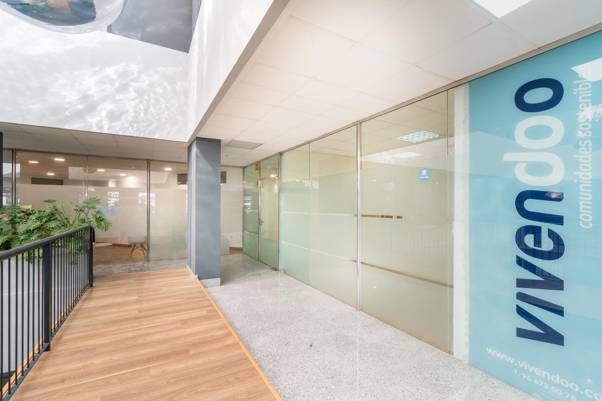 Lange Termijn Verhuur - Reclame -
Orihuela Costa - Playa Flamenca