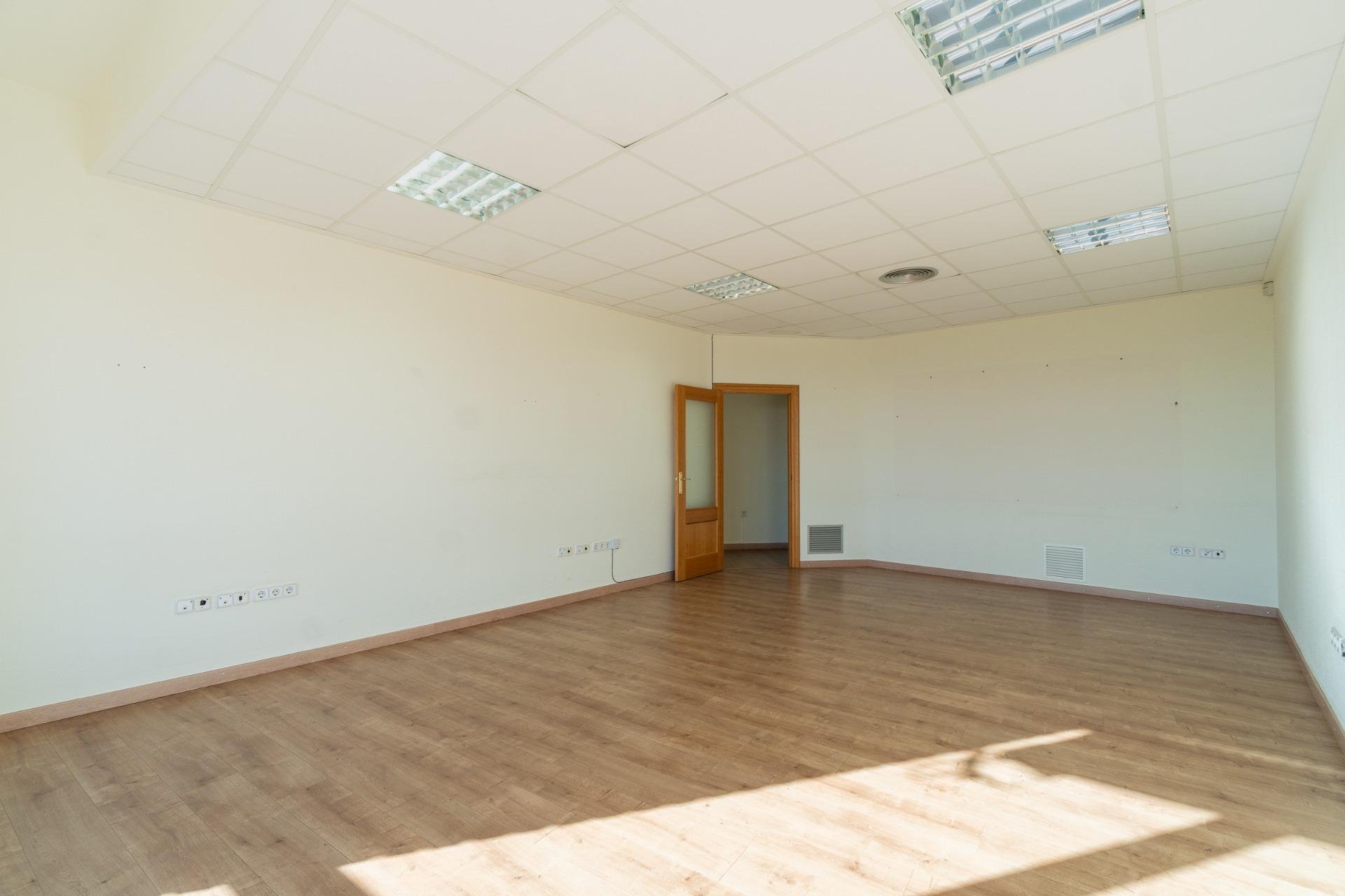 Lange Termijn Verhuur - Reclame -
Orihuela Costa - Playa Flamenca