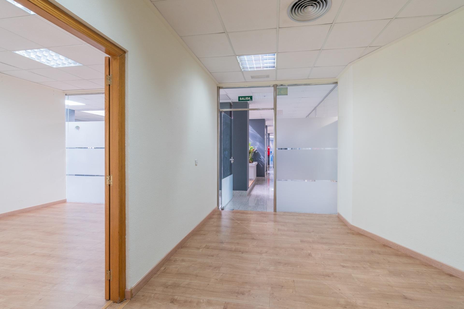 Langfristige Vermietung - Kommerziell -
Orihuela Costa - Playa Flamenca