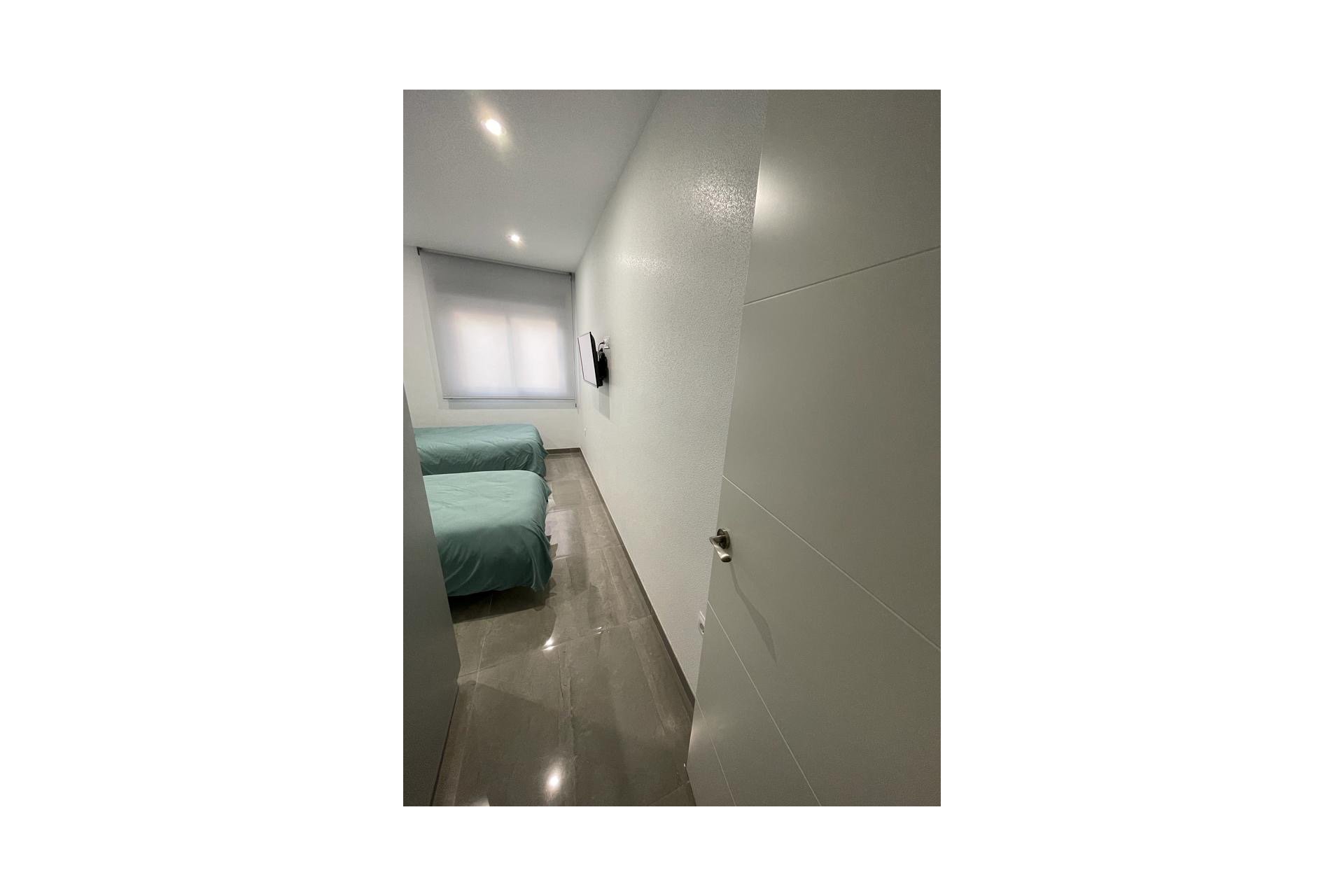 Langfristige Vermietung - Penthouse -
Torrevieja - Playa del Cura